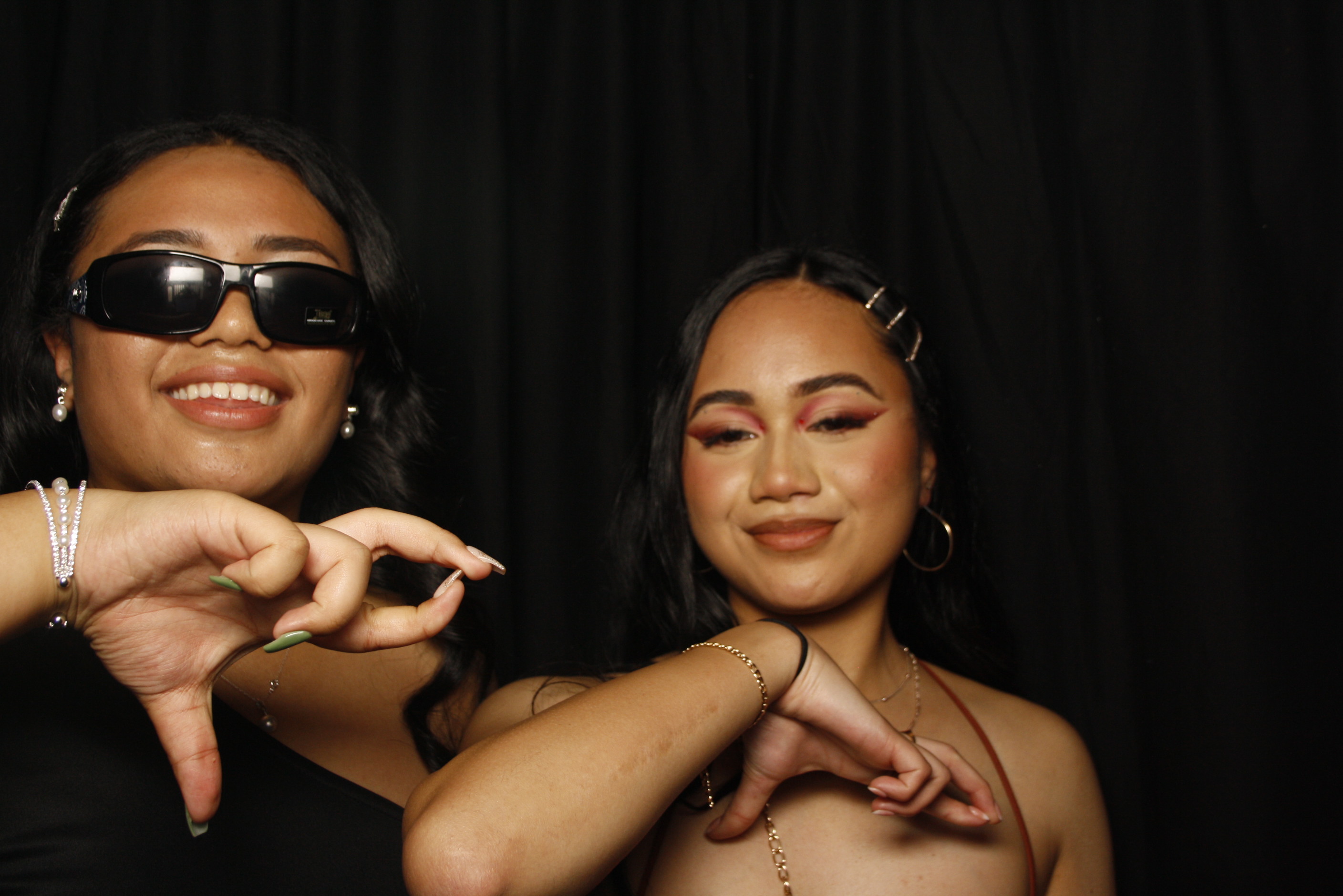 Whitby Collegiate School Ball - 2022 | View more photos from the event at wgtngallery.classicphotobooths.co.nz/u/wgtncpbgallery/Whitby-Collegiate-School-Ball-2022