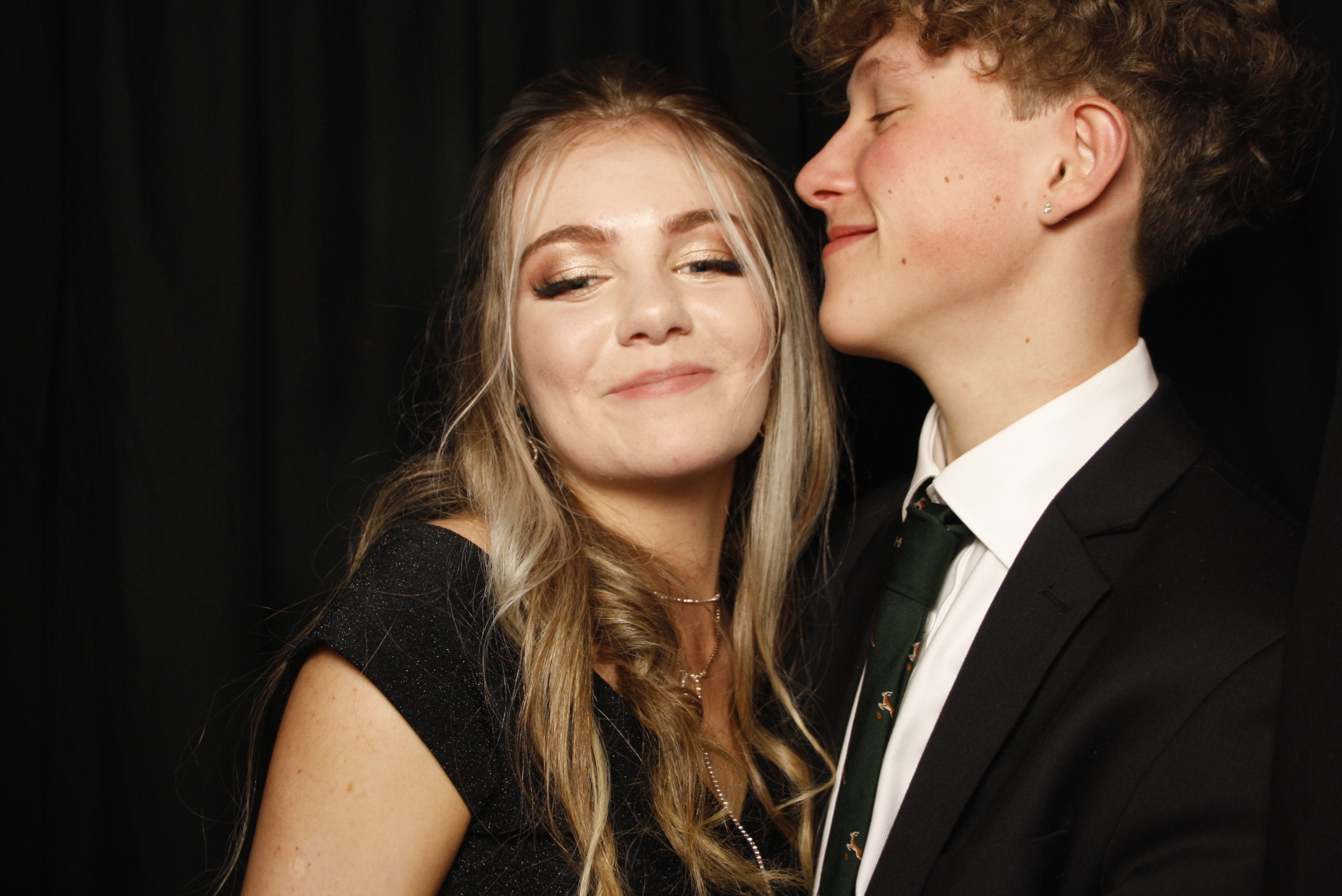 Whitby Collegiate School Ball - 2022 | View more photos from the event at wgtngallery.classicphotobooths.co.nz/u/wgtncpbgallery/Whitby-Collegiate-School-Ball-2022