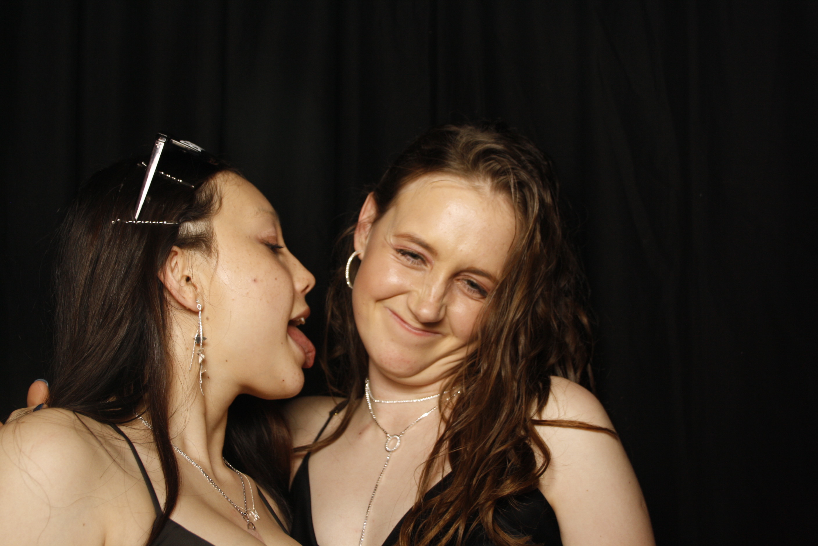 Whitby Collegiate School Ball - 2022 | View more photos from the event at wgtngallery.classicphotobooths.co.nz/u/wgtncpbgallery/Whitby-Collegiate-School-Ball-2022