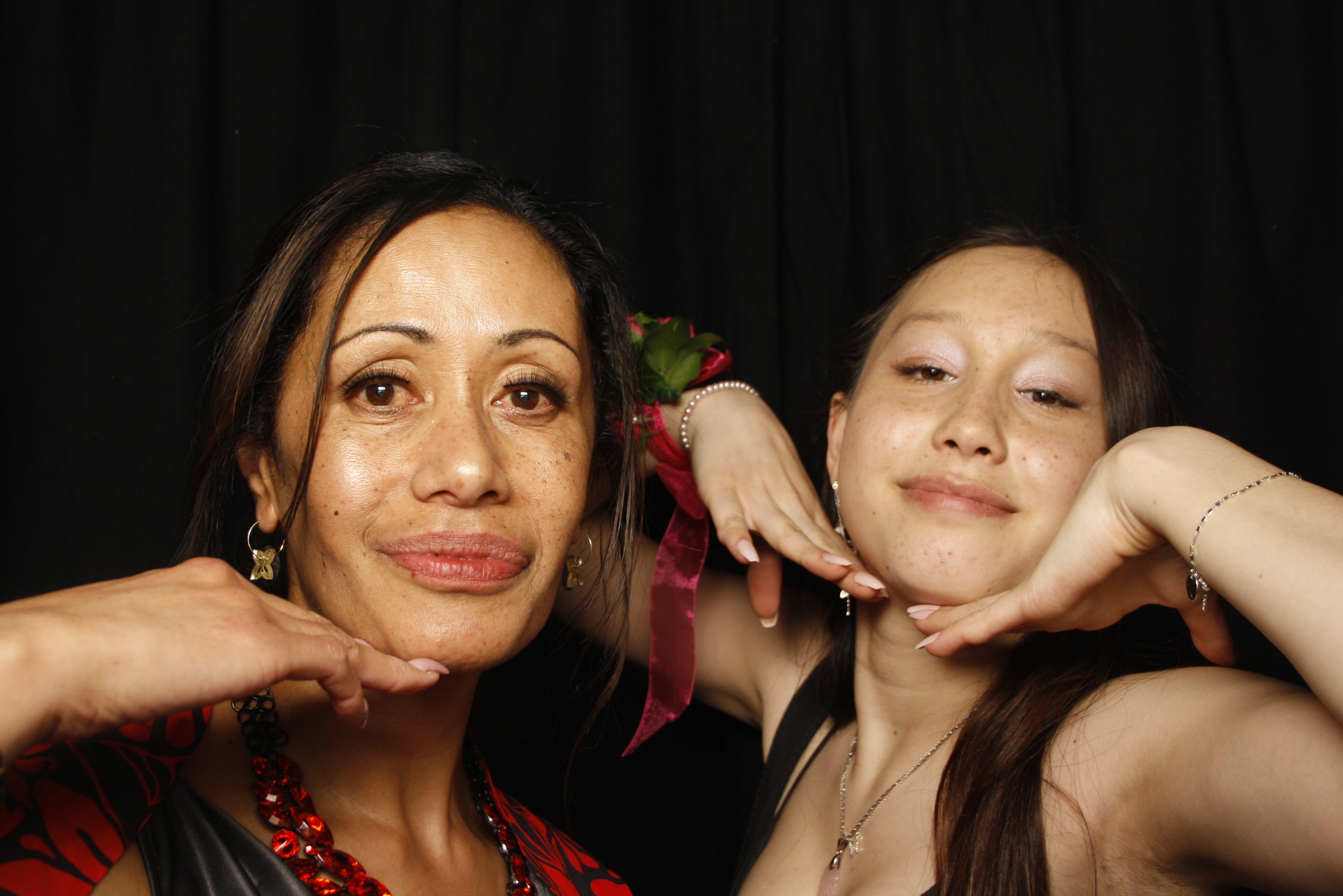 Whitby Collegiate School Ball - 2022 | View more photos from the event at wgtngallery.classicphotobooths.co.nz/u/wgtncpbgallery/Whitby-Collegiate-School-Ball-2022