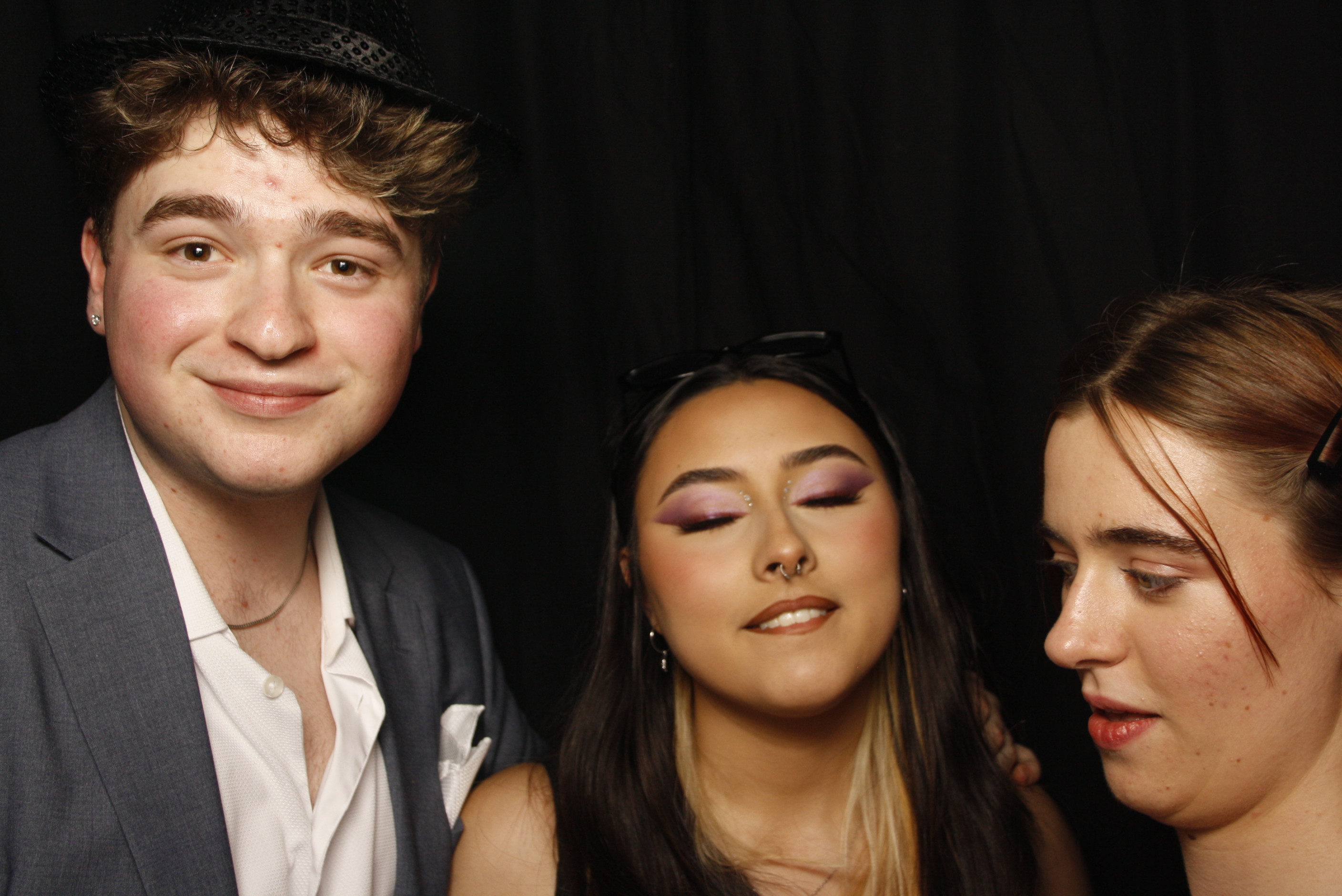 Whitby Collegiate School Ball - 2022 | View more photos from the event at wgtngallery.classicphotobooths.co.nz/u/wgtncpbgallery/Whitby-Collegiate-School-Ball-2022