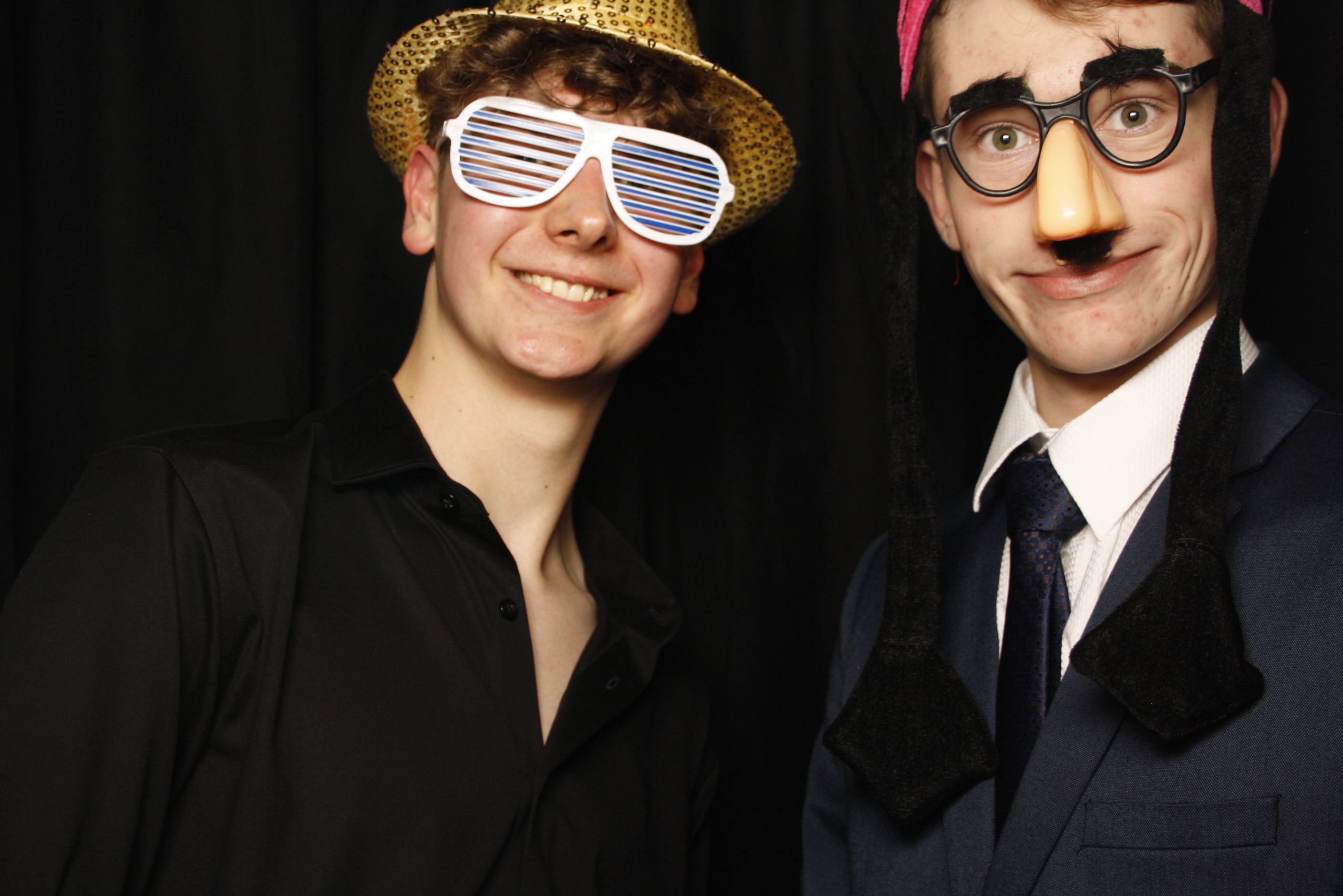 Whitby Collegiate School Ball - 2022 | View more photos from the event at wgtngallery.classicphotobooths.co.nz/u/wgtncpbgallery/Whitby-Collegiate-School-Ball-2022