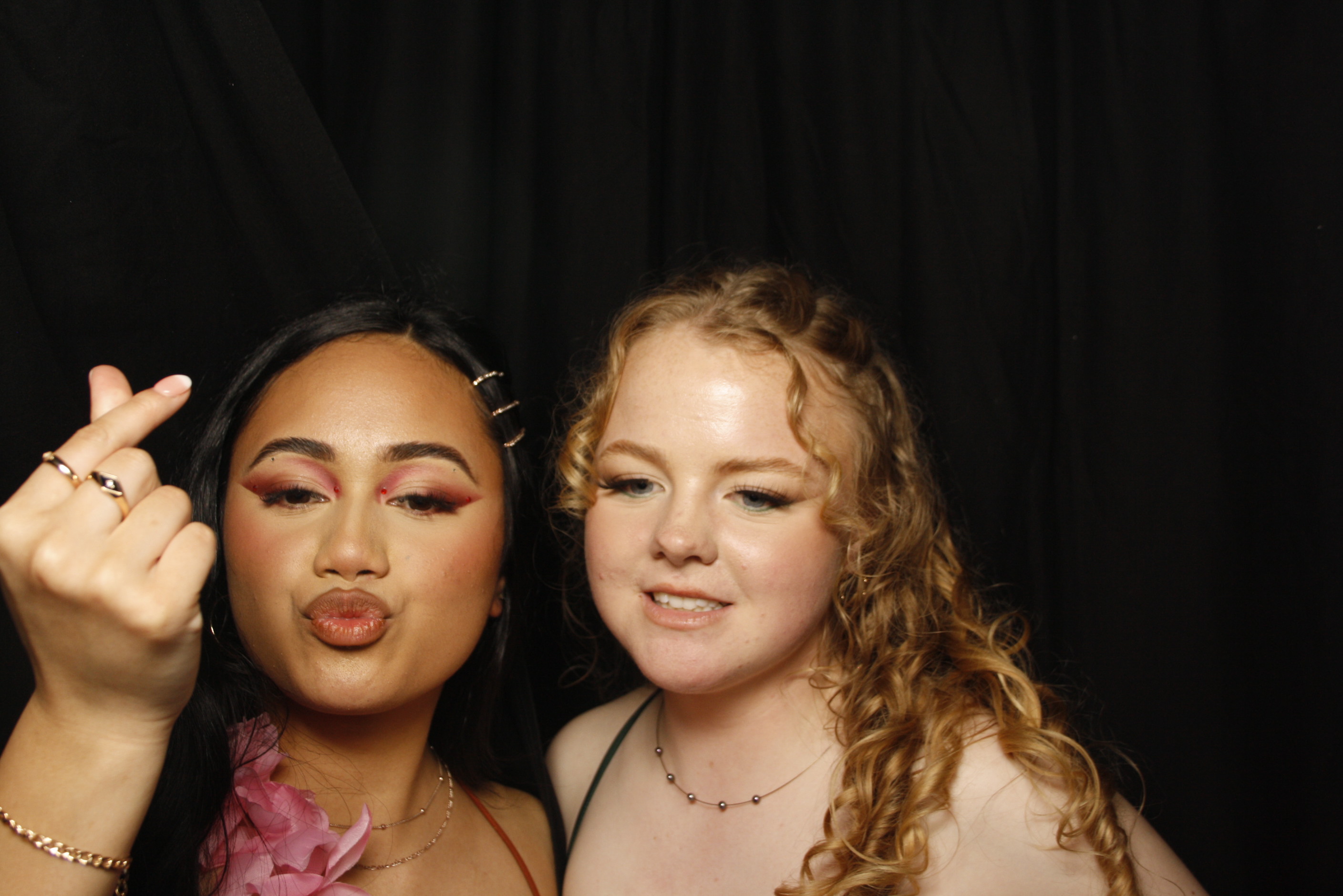 Whitby Collegiate School Ball - 2022 | View more photos from the event at wgtngallery.classicphotobooths.co.nz/u/wgtncpbgallery/Whitby-Collegiate-School-Ball-2022