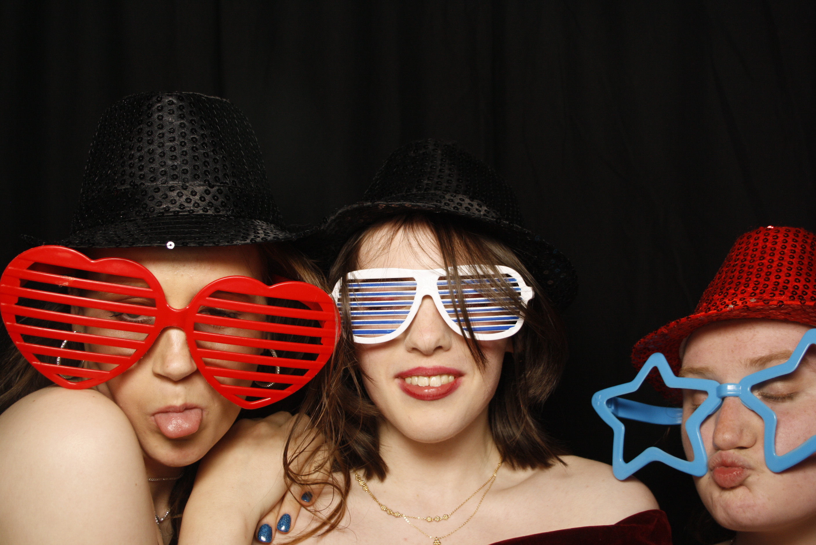 Whitby Collegiate School Ball - 2022 | View more photos from the event at wgtngallery.classicphotobooths.co.nz/u/wgtncpbgallery/Whitby-Collegiate-School-Ball-2022