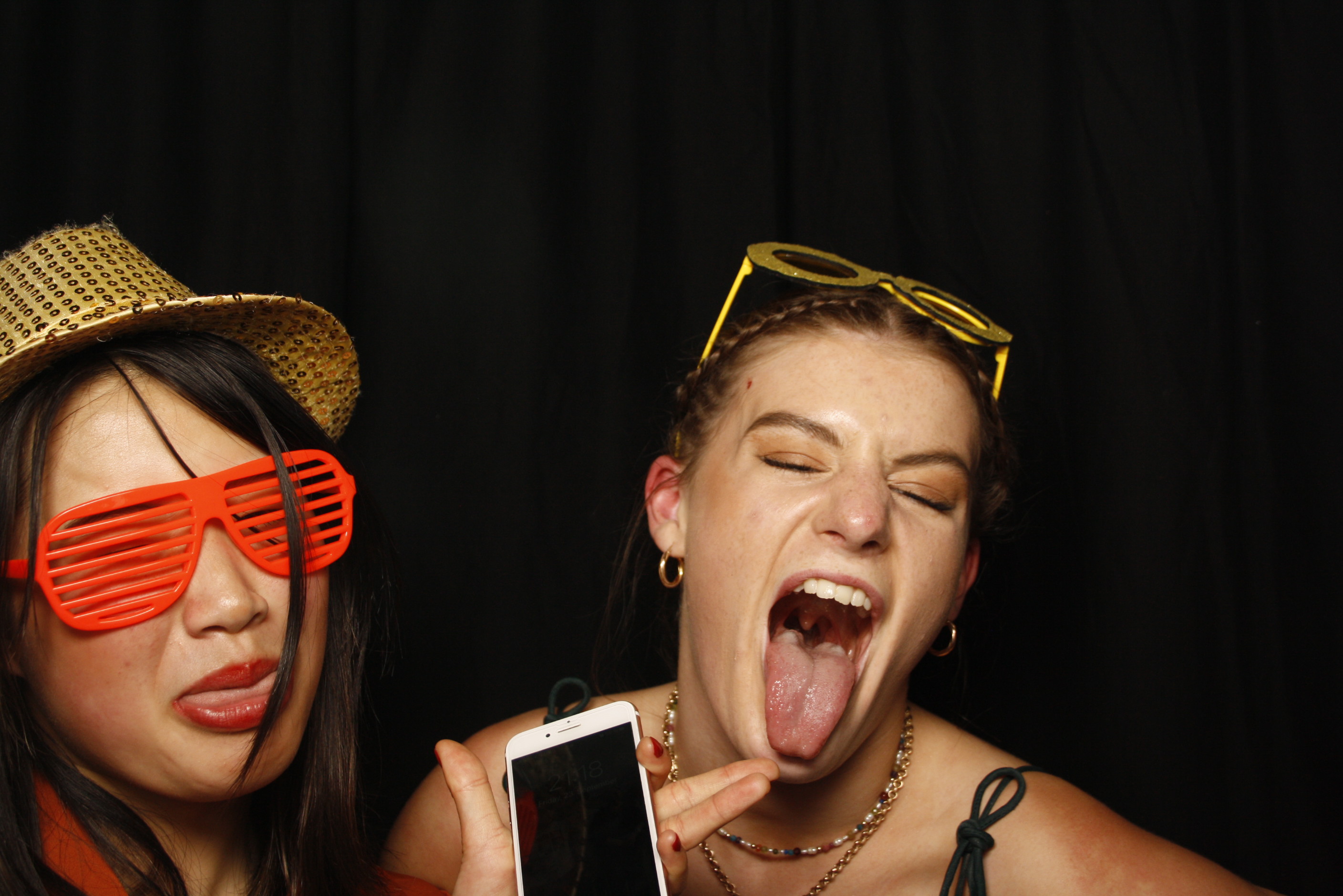 Whitby Collegiate School Ball - 2022 | View more photos from the event at wgtngallery.classicphotobooths.co.nz/u/wgtncpbgallery/Whitby-Collegiate-School-Ball-2022