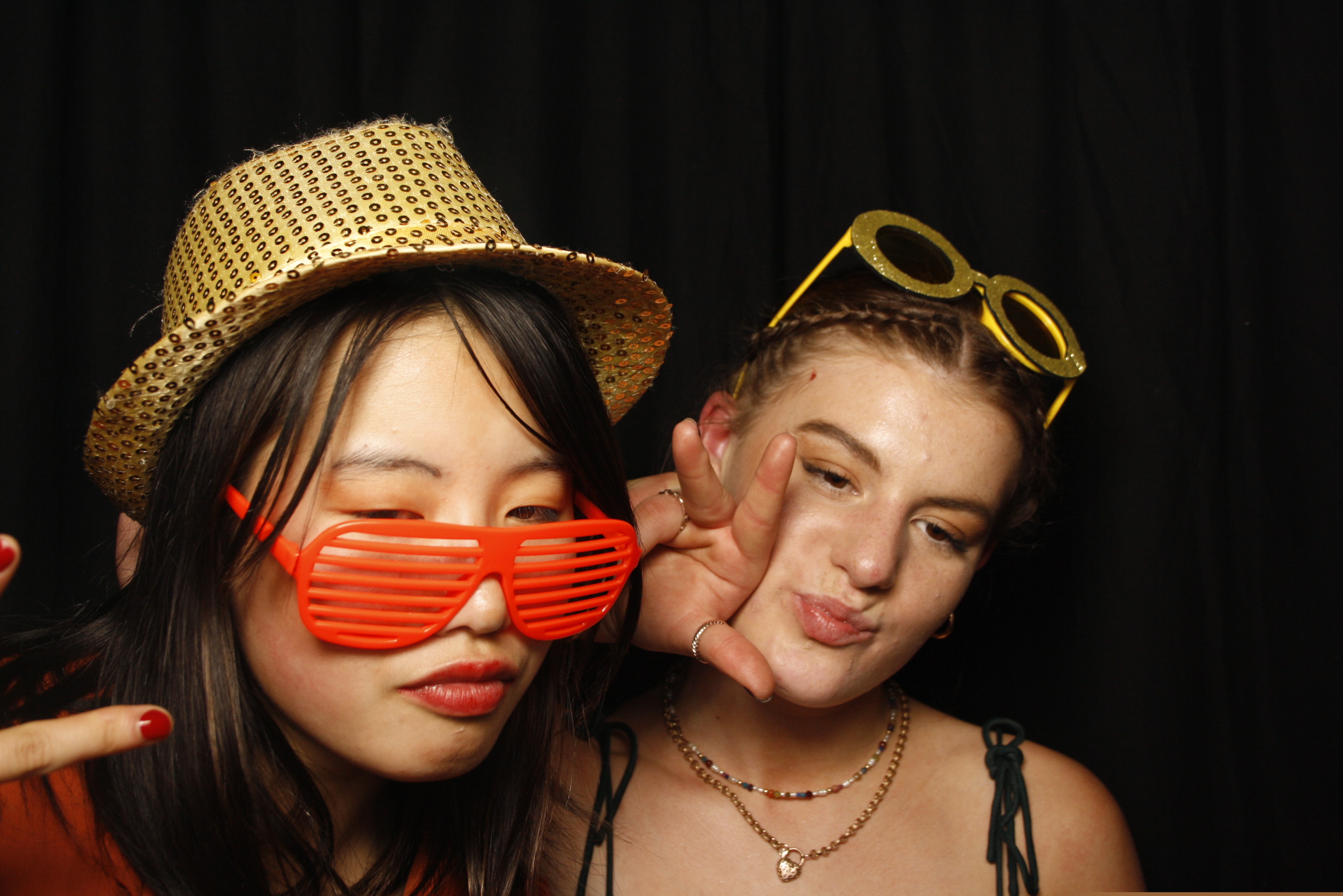 Whitby Collegiate School Ball - 2022 | View more photos from the event at wgtngallery.classicphotobooths.co.nz/u/wgtncpbgallery/Whitby-Collegiate-School-Ball-2022