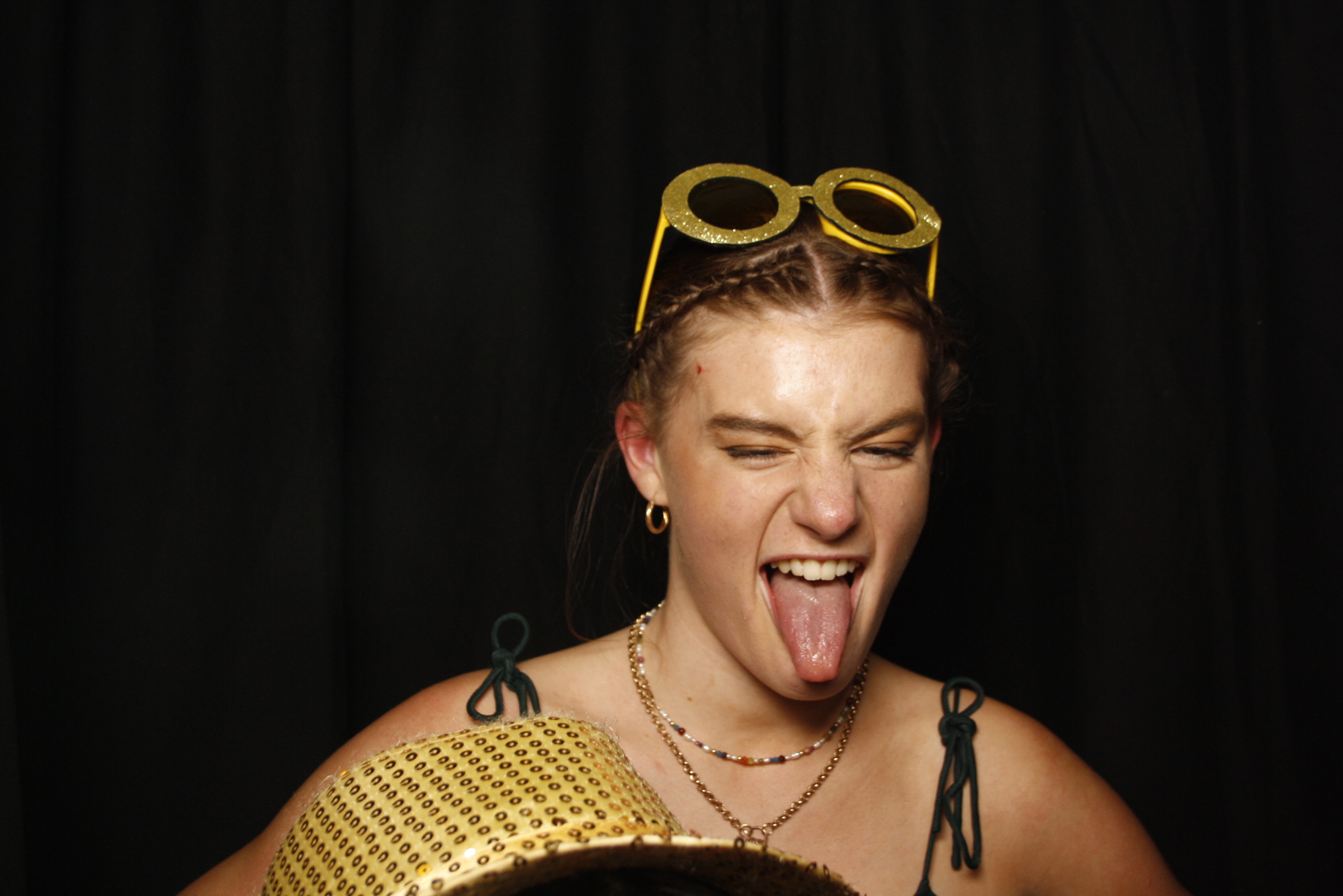 Whitby Collegiate School Ball - 2022 | View more photos from the event at wgtngallery.classicphotobooths.co.nz/u/wgtncpbgallery/Whitby-Collegiate-School-Ball-2022