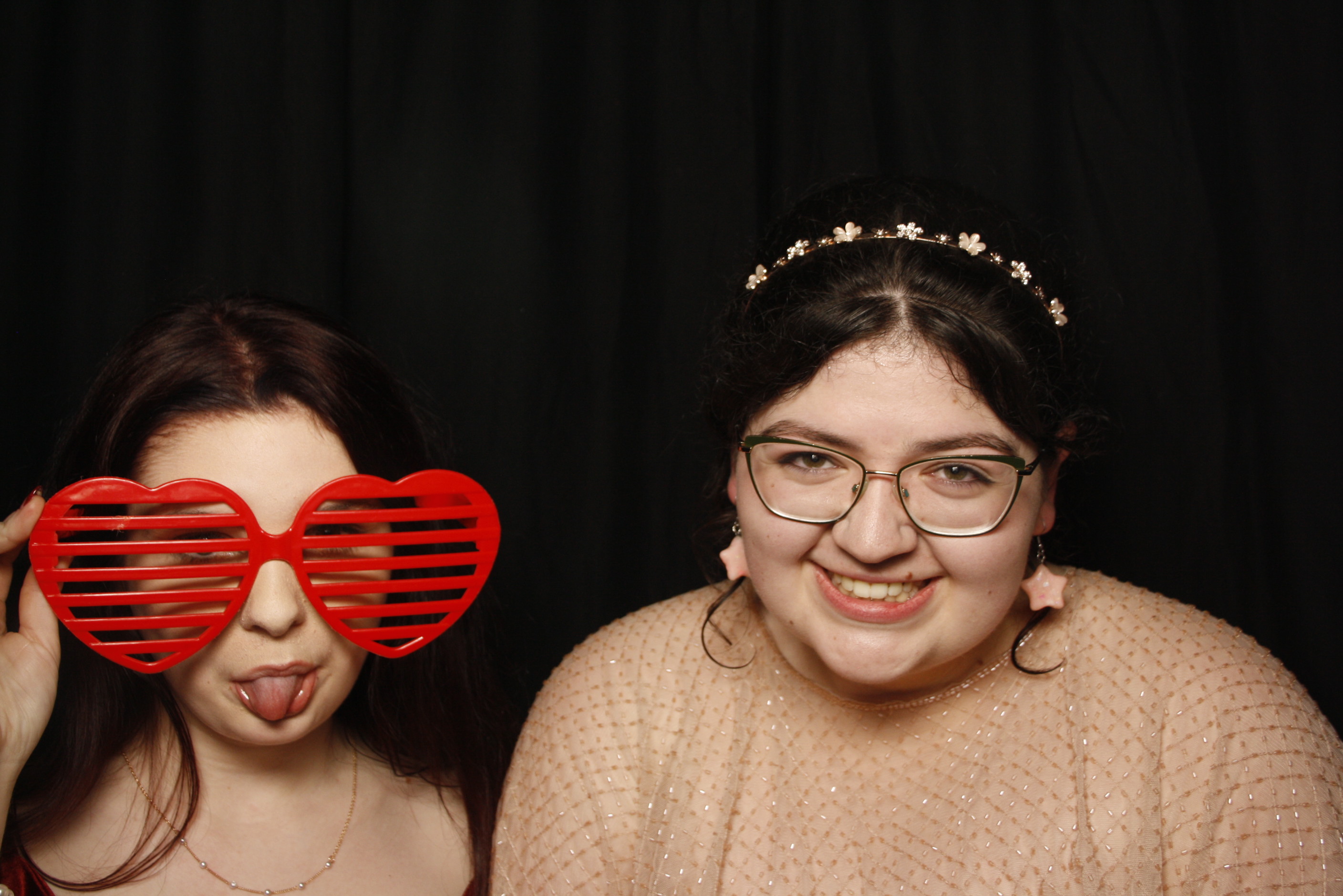 Whitby Collegiate School Ball - 2022 | View more photos from the event at wgtngallery.classicphotobooths.co.nz/u/wgtncpbgallery/Whitby-Collegiate-School-Ball-2022