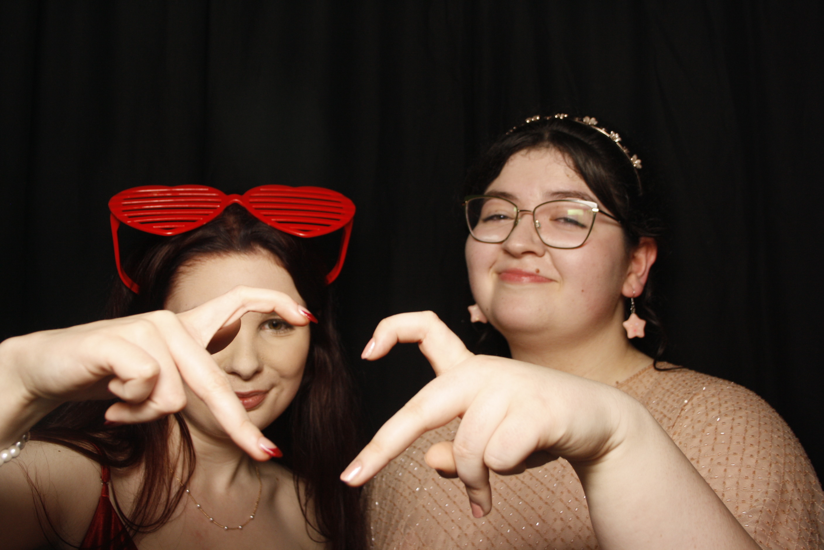 Whitby Collegiate School Ball - 2022 | View more photos from the event at wgtngallery.classicphotobooths.co.nz/u/wgtncpbgallery/Whitby-Collegiate-School-Ball-2022