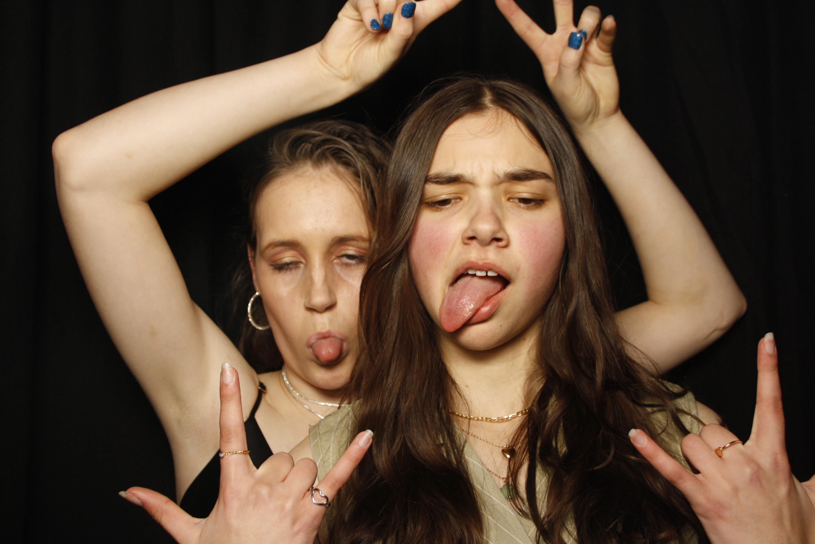 Whitby Collegiate School Ball - 2022 | View more photos from the event at wgtngallery.classicphotobooths.co.nz/u/wgtncpbgallery/Whitby-Collegiate-School-Ball-2022