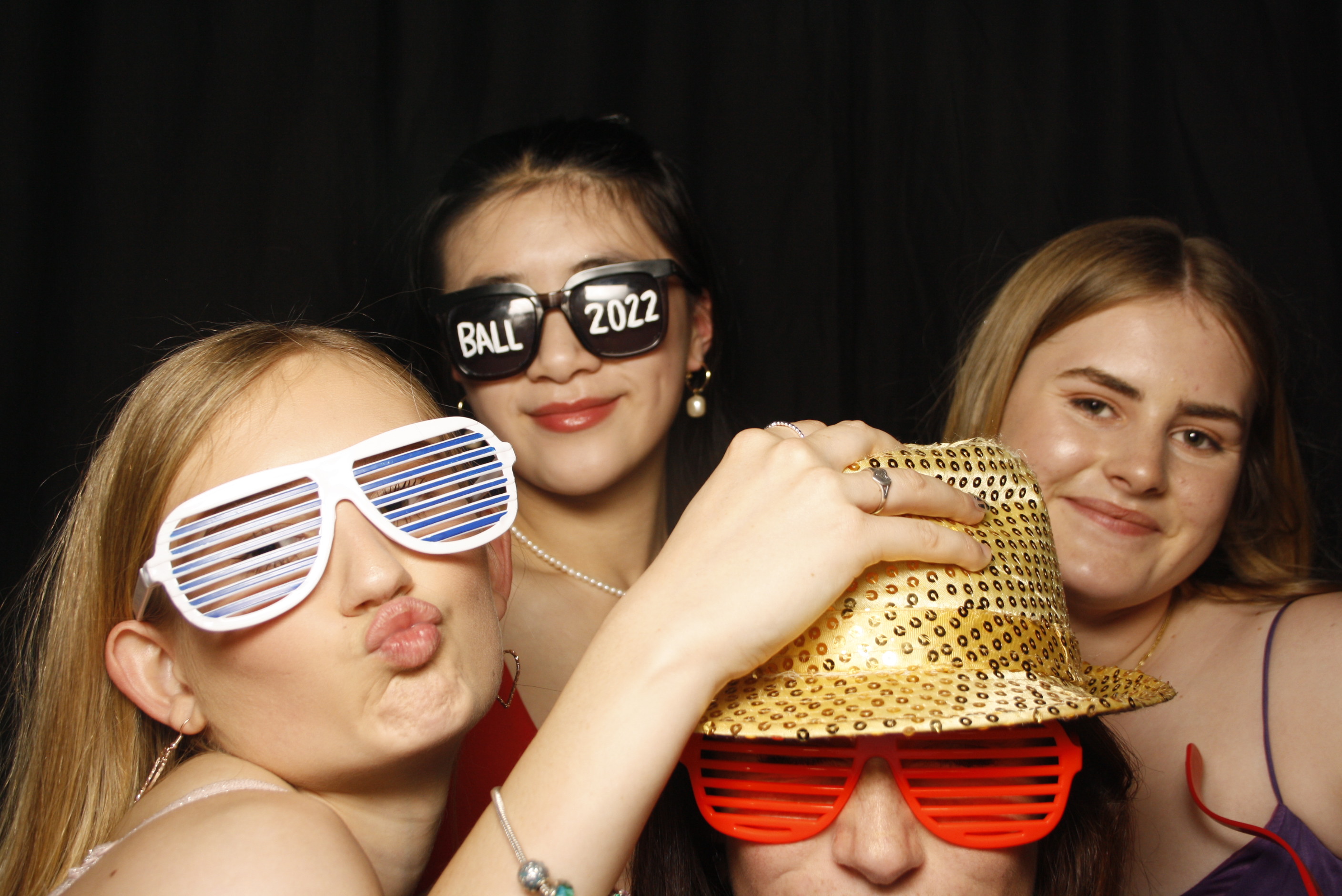 Whitby Collegiate School Ball - 2022 | View more photos from the event at wgtngallery.classicphotobooths.co.nz/u/wgtncpbgallery/Whitby-Collegiate-School-Ball-2022