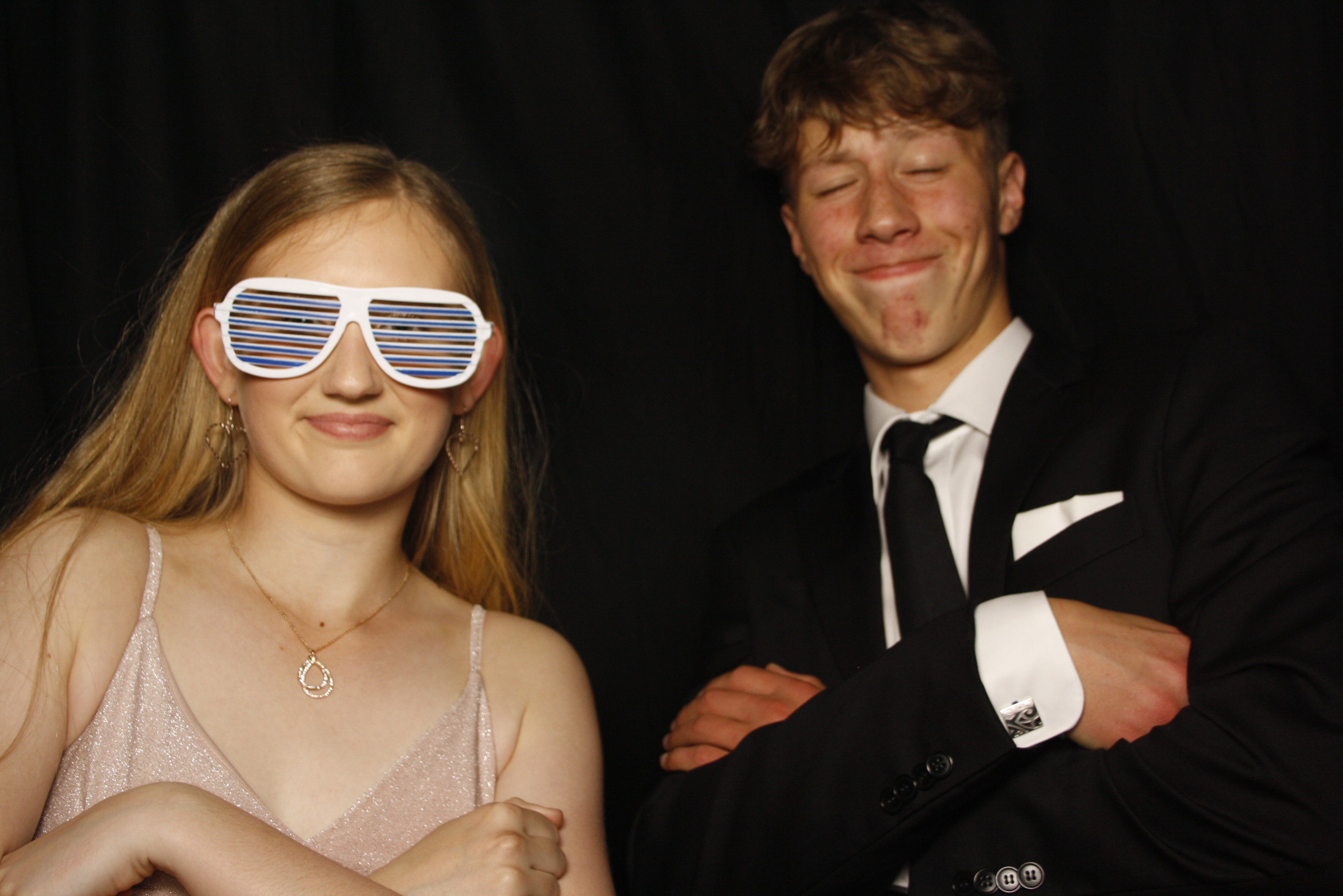 Whitby Collegiate School Ball - 2022 | View more photos from the event at wgtngallery.classicphotobooths.co.nz/u/wgtncpbgallery/Whitby-Collegiate-School-Ball-2022