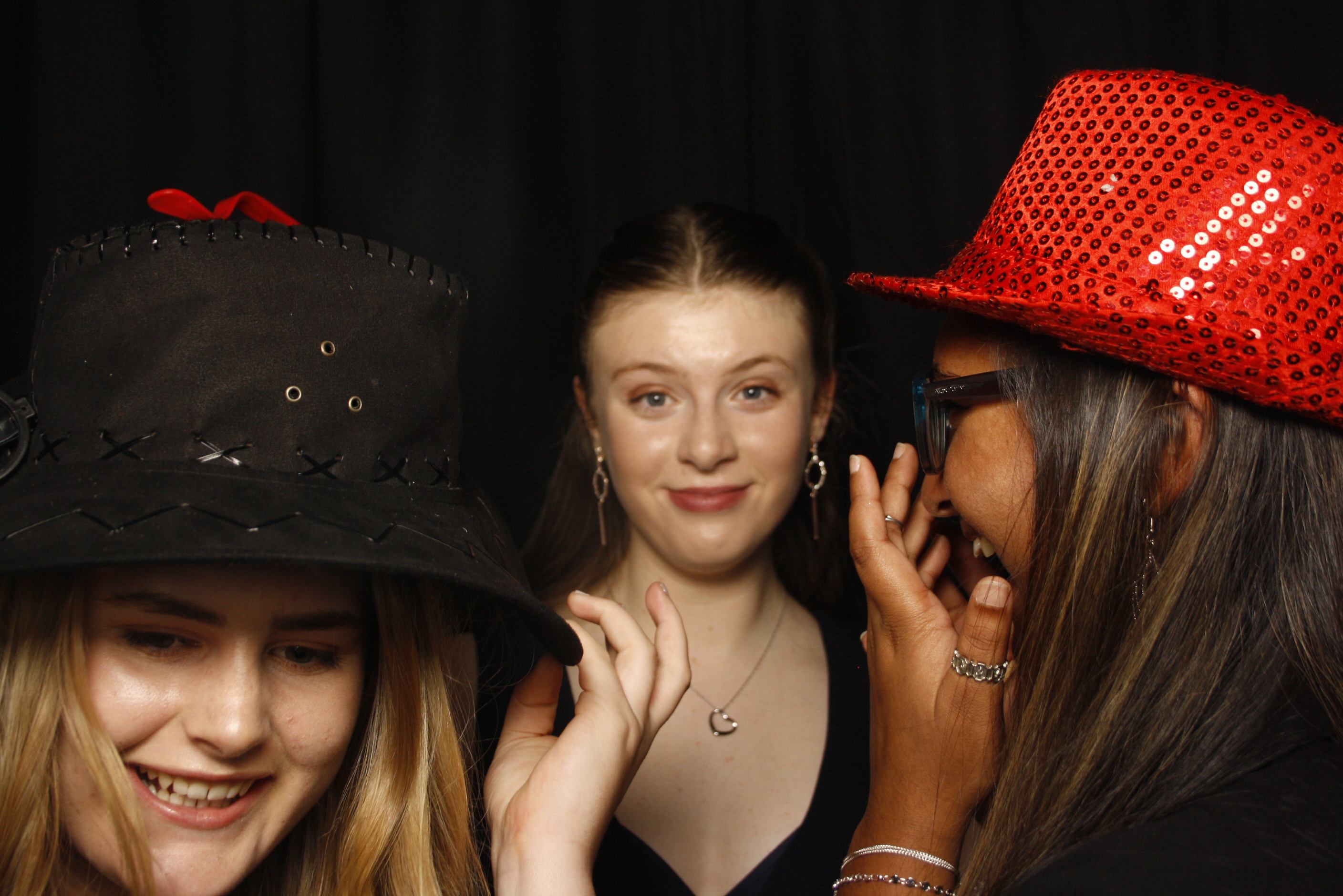 Whitby Collegiate School Ball - 2022 | View more photos from the event at wgtngallery.classicphotobooths.co.nz/u/wgtncpbgallery/Whitby-Collegiate-School-Ball-2022