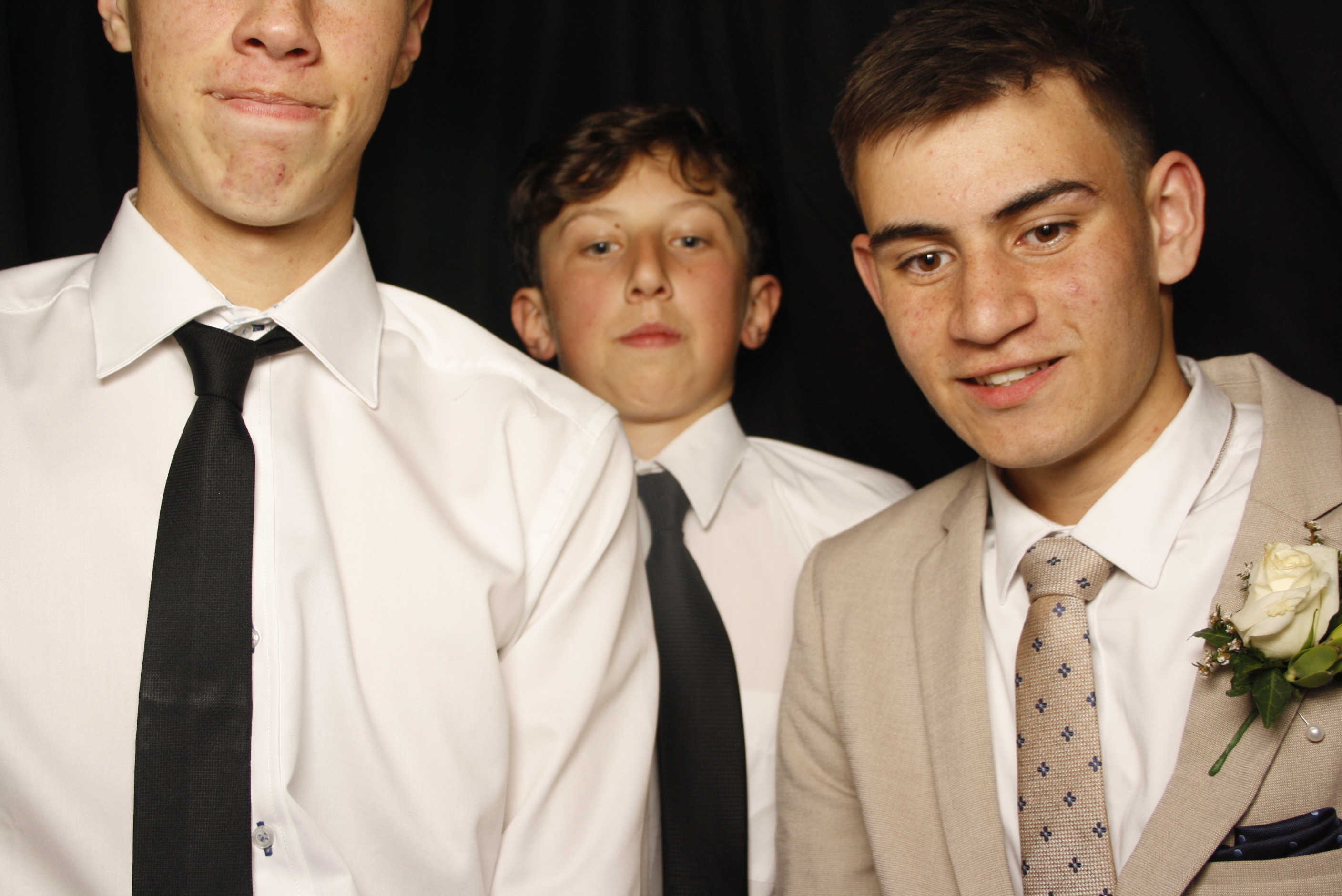 Whitby Collegiate School Ball - 2022 | View more photos from the event at wgtngallery.classicphotobooths.co.nz/u/wgtncpbgallery/Whitby-Collegiate-School-Ball-2022