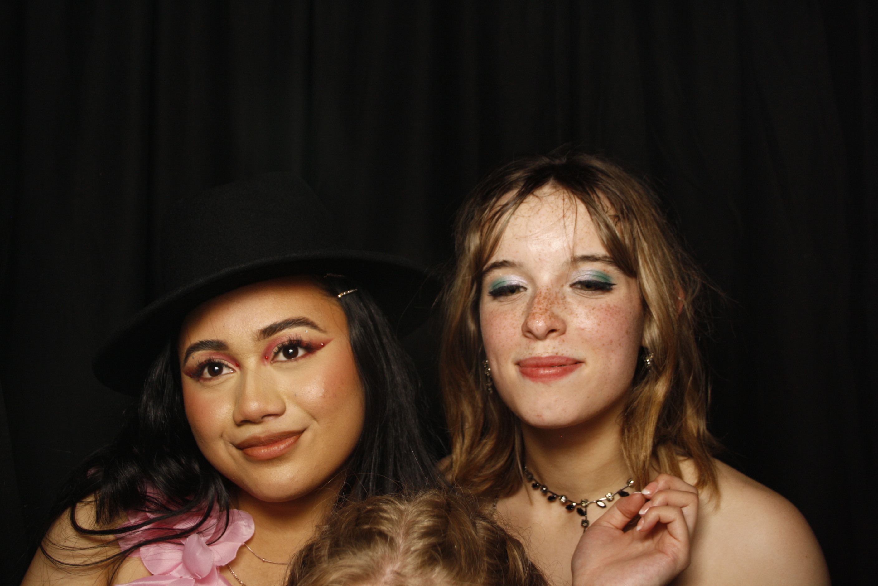 Whitby Collegiate School Ball - 2022 | View more photos from the event at wgtngallery.classicphotobooths.co.nz/u/wgtncpbgallery/Whitby-Collegiate-School-Ball-2022