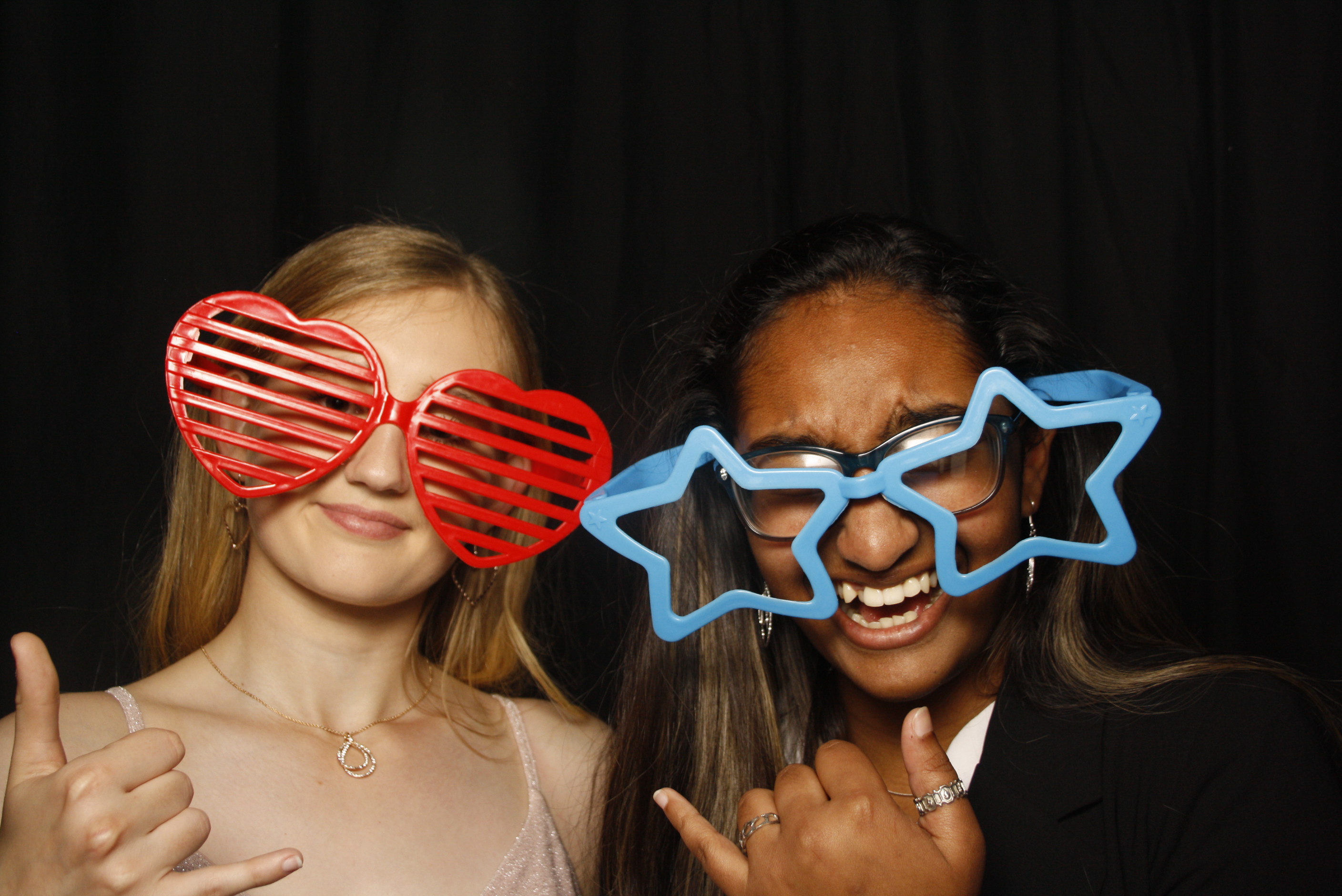 Whitby Collegiate School Ball - 2022 | View more photos from the event at wgtngallery.classicphotobooths.co.nz/u/wgtncpbgallery/Whitby-Collegiate-School-Ball-2022