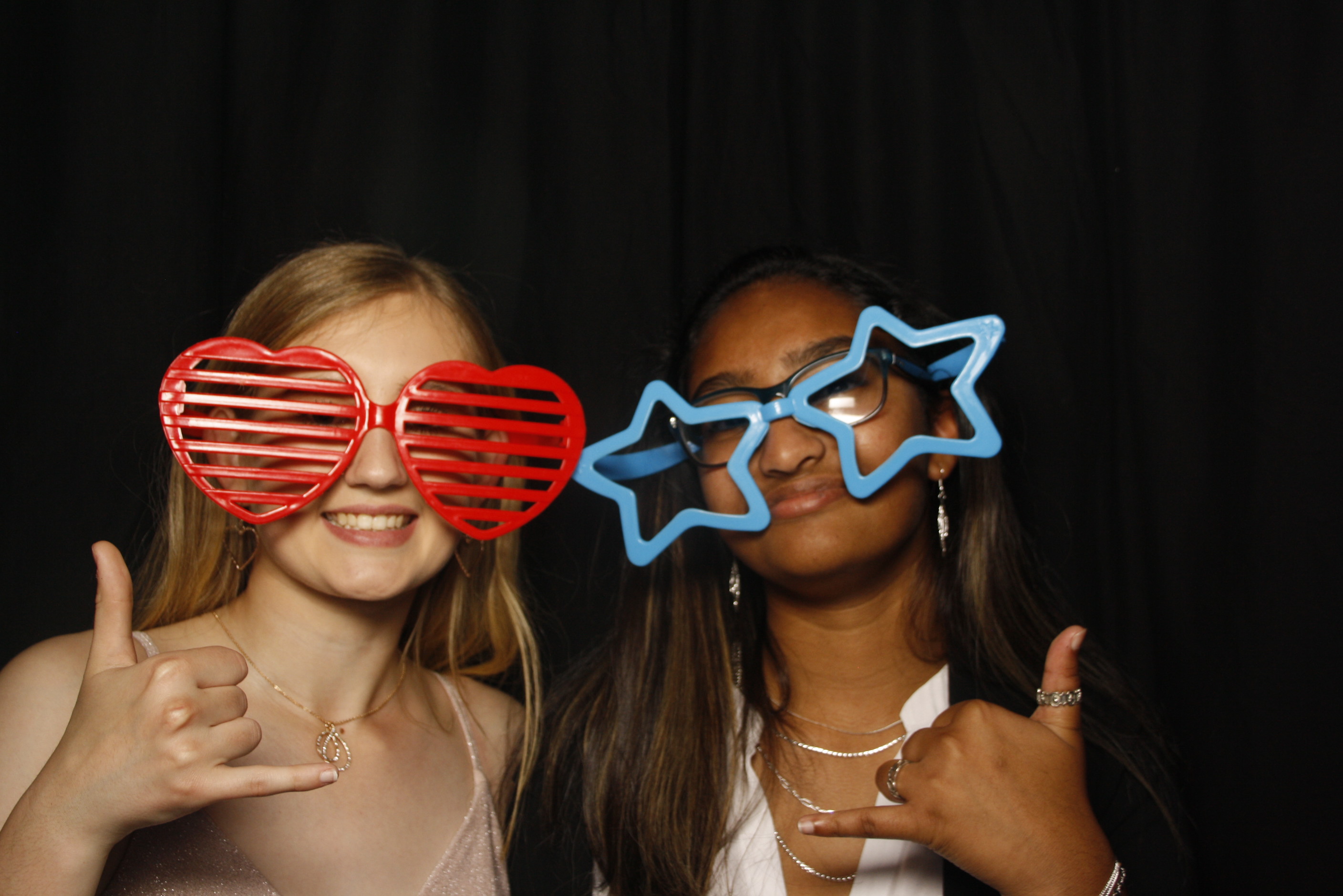 Whitby Collegiate School Ball - 2022 | View more photos from the event at wgtngallery.classicphotobooths.co.nz/u/wgtncpbgallery/Whitby-Collegiate-School-Ball-2022