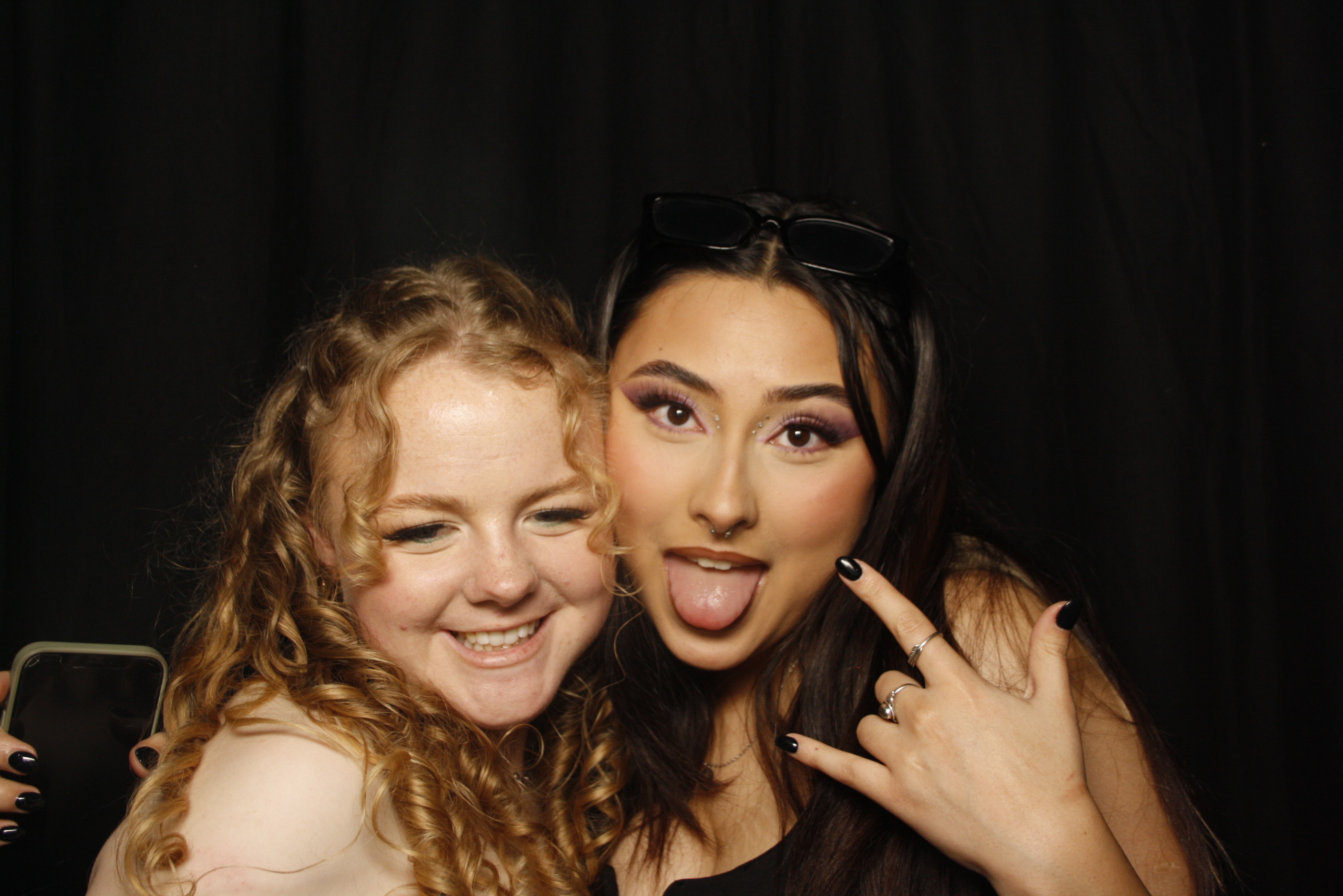 Whitby Collegiate School Ball - 2022 | View more photos from the event at wgtngallery.classicphotobooths.co.nz/u/wgtncpbgallery/Whitby-Collegiate-School-Ball-2022