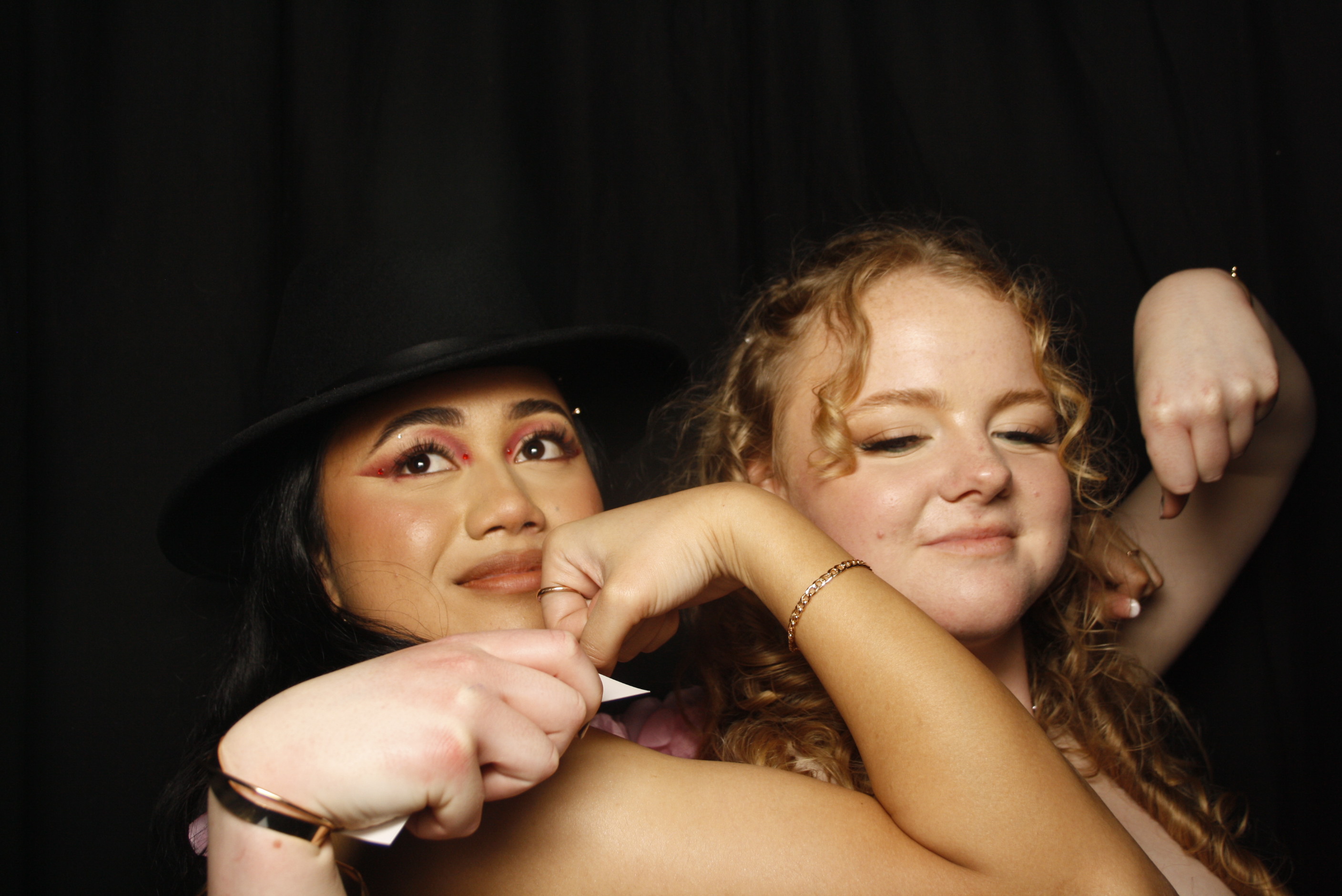 Whitby Collegiate School Ball - 2022 | View more photos from the event at wgtngallery.classicphotobooths.co.nz/u/wgtncpbgallery/Whitby-Collegiate-School-Ball-2022