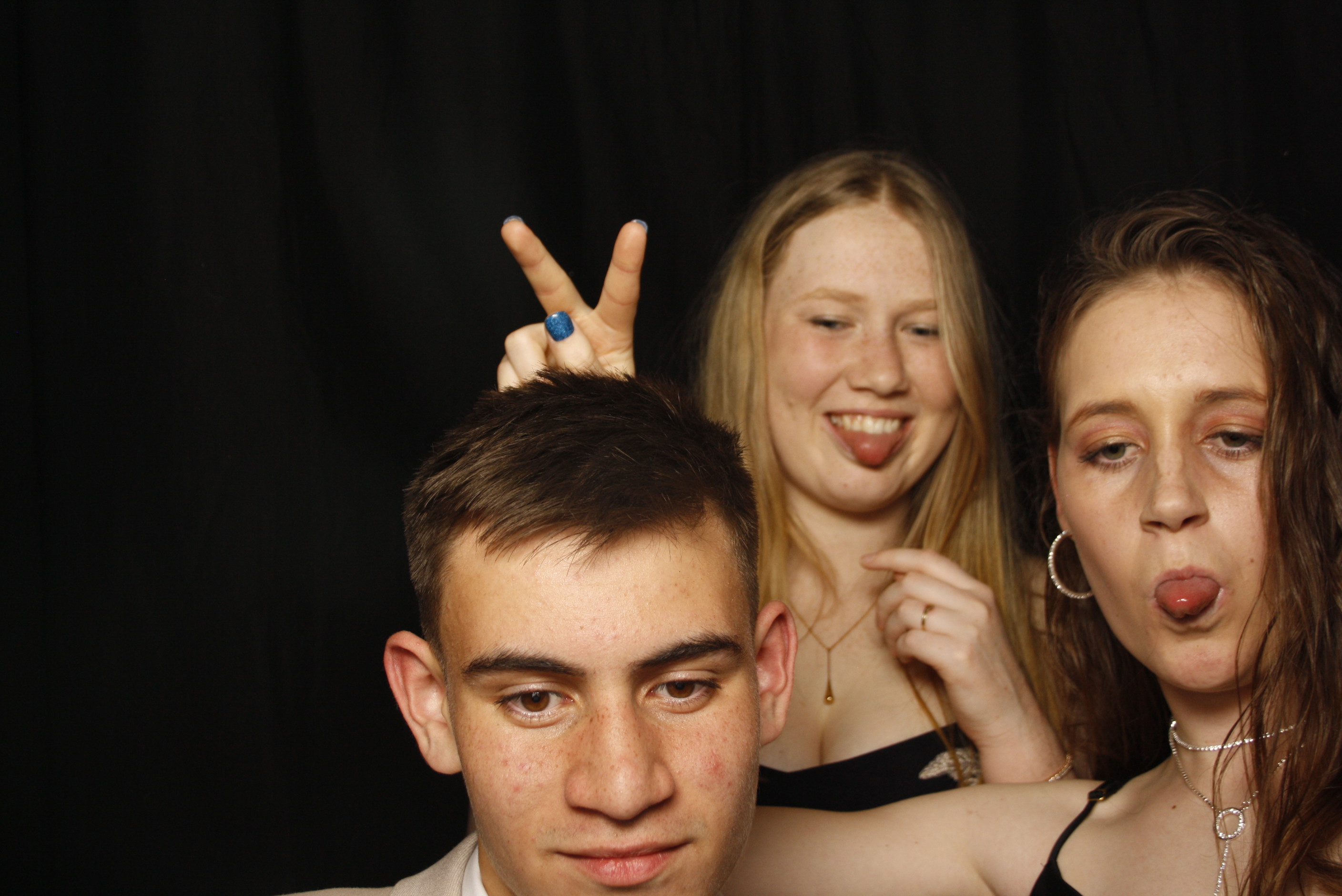 Whitby Collegiate School Ball - 2022 | View more photos from the event at wgtngallery.classicphotobooths.co.nz/u/wgtncpbgallery/Whitby-Collegiate-School-Ball-2022