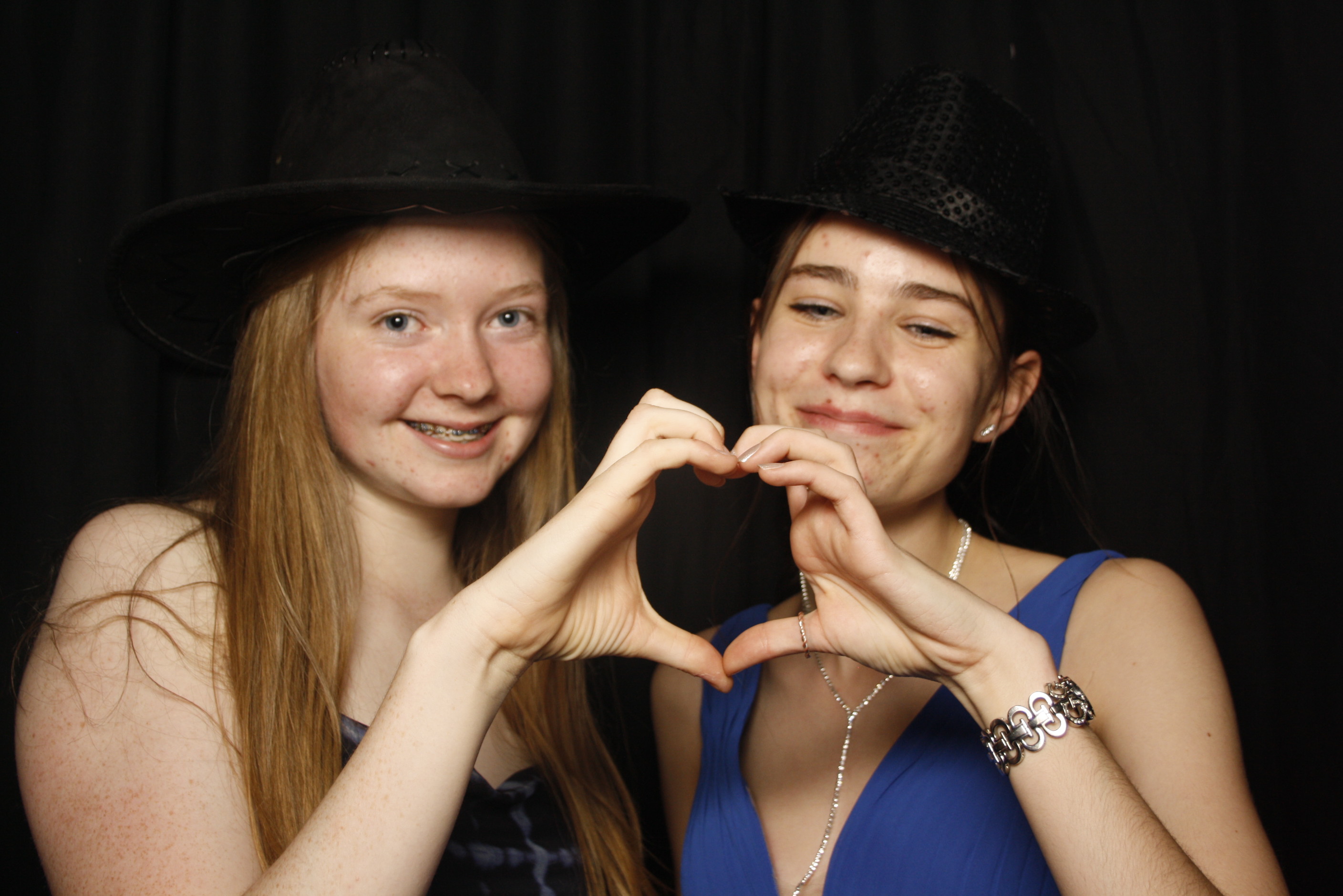 Whitby Collegiate School Ball - 2022 | View more photos from the event at wgtngallery.classicphotobooths.co.nz/u/wgtncpbgallery/Whitby-Collegiate-School-Ball-2022