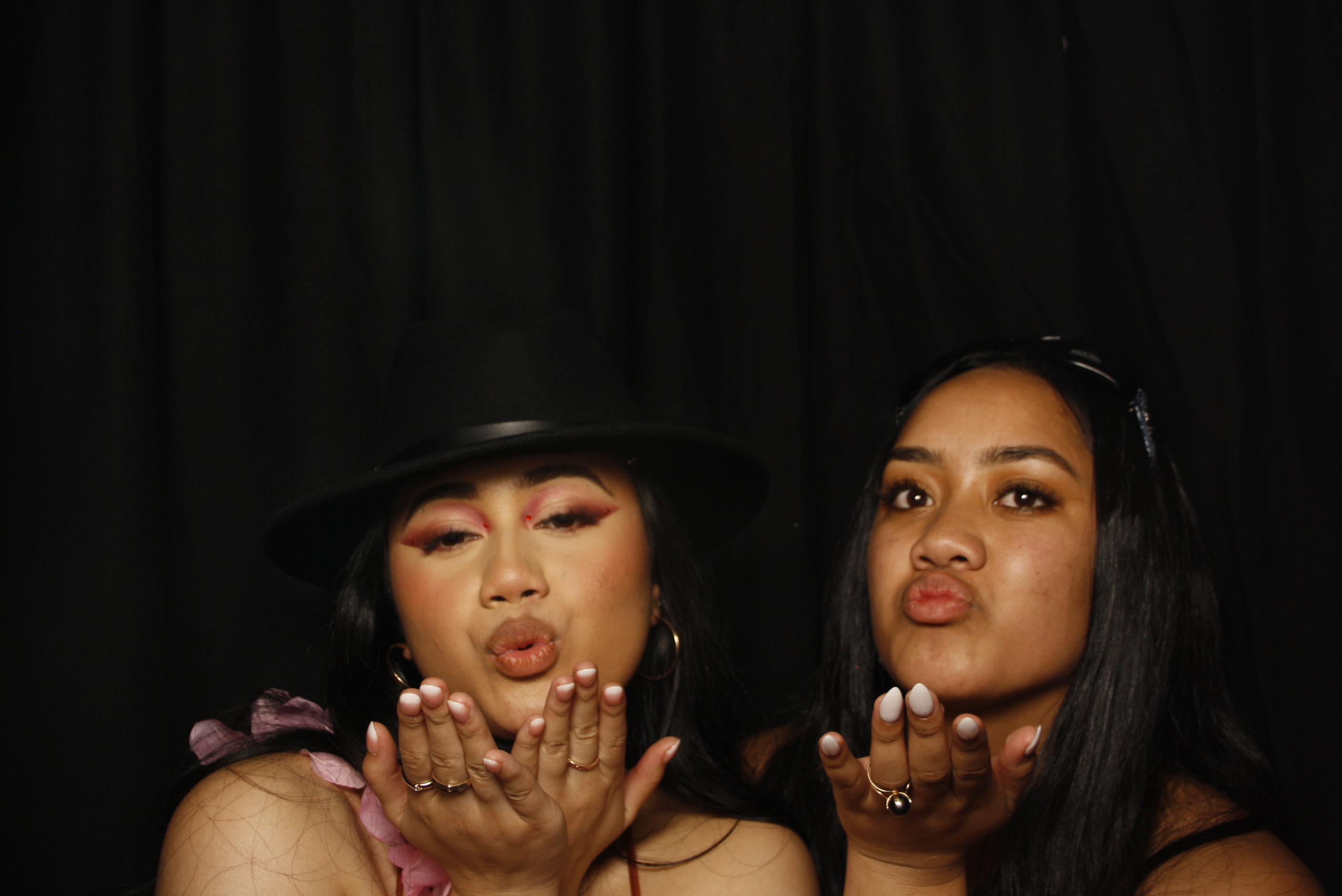 Whitby Collegiate School Ball - 2022 | View more photos from the event at wgtngallery.classicphotobooths.co.nz/u/wgtncpbgallery/Whitby-Collegiate-School-Ball-2022