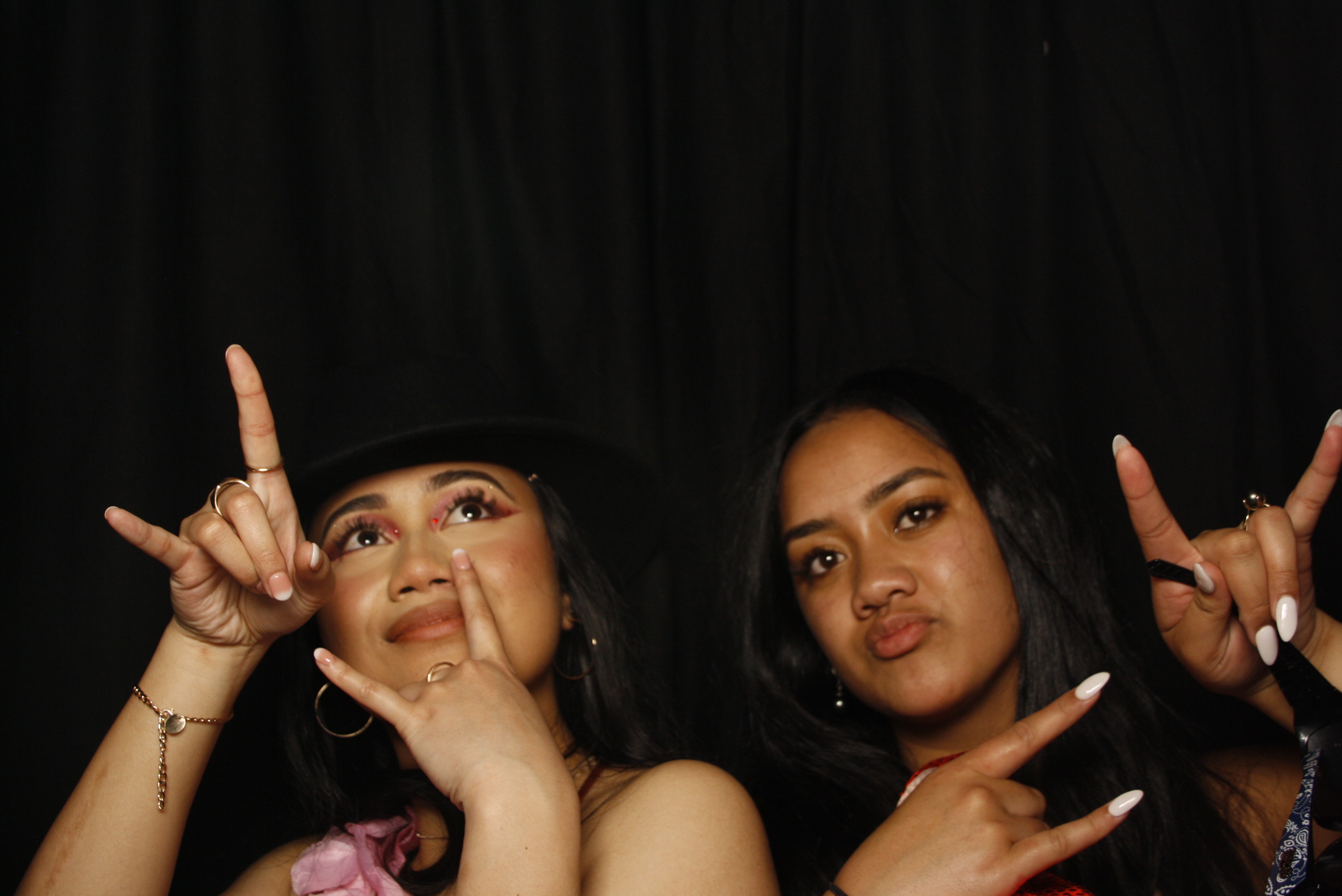 Whitby Collegiate School Ball - 2022 | View more photos from the event at wgtngallery.classicphotobooths.co.nz/u/wgtncpbgallery/Whitby-Collegiate-School-Ball-2022