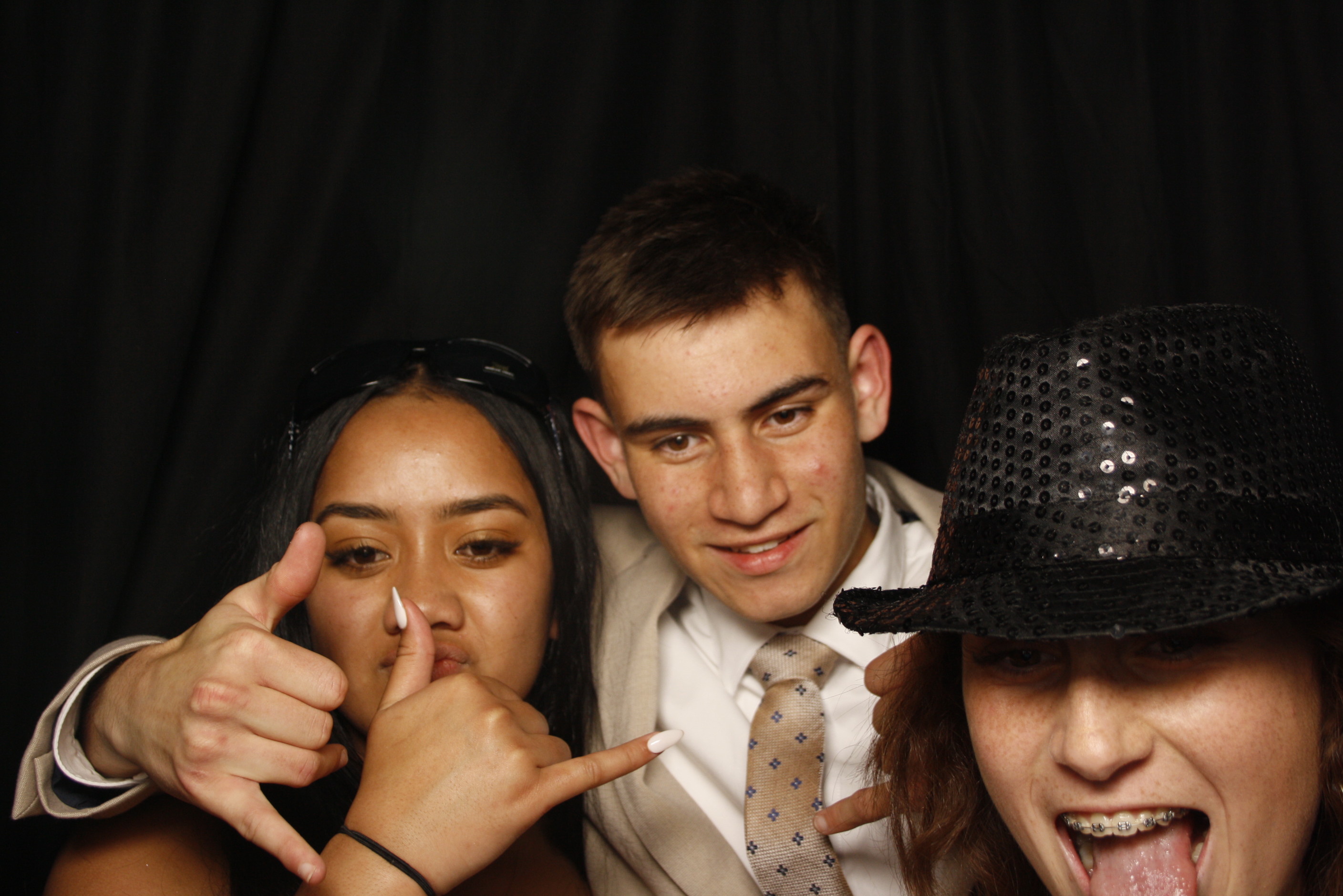 Whitby Collegiate School Ball - 2022 | View more photos from the event at wgtngallery.classicphotobooths.co.nz/u/wgtncpbgallery/Whitby-Collegiate-School-Ball-2022