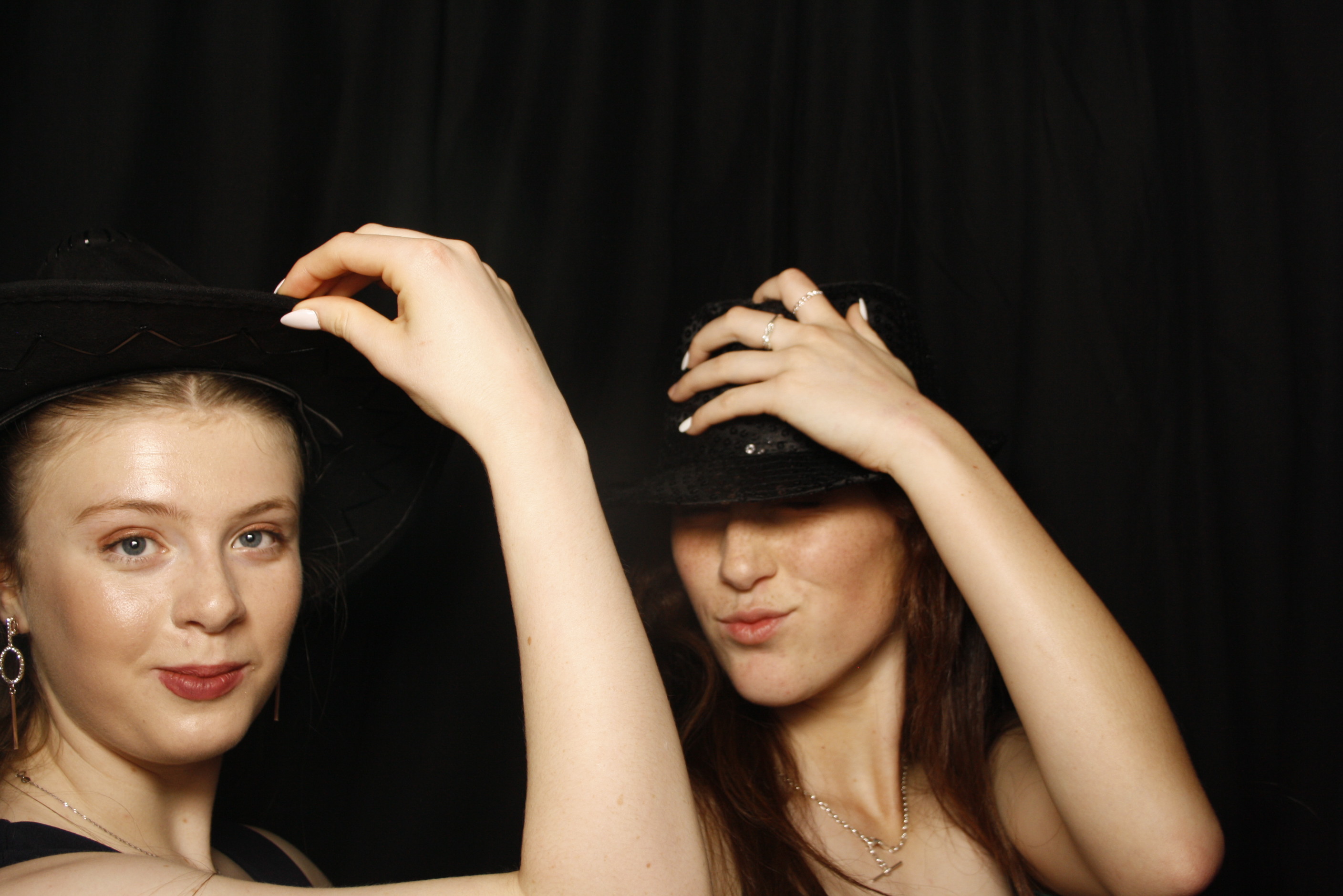 Whitby Collegiate School Ball - 2022 | View more photos from the event at wgtngallery.classicphotobooths.co.nz/u/wgtncpbgallery/Whitby-Collegiate-School-Ball-2022