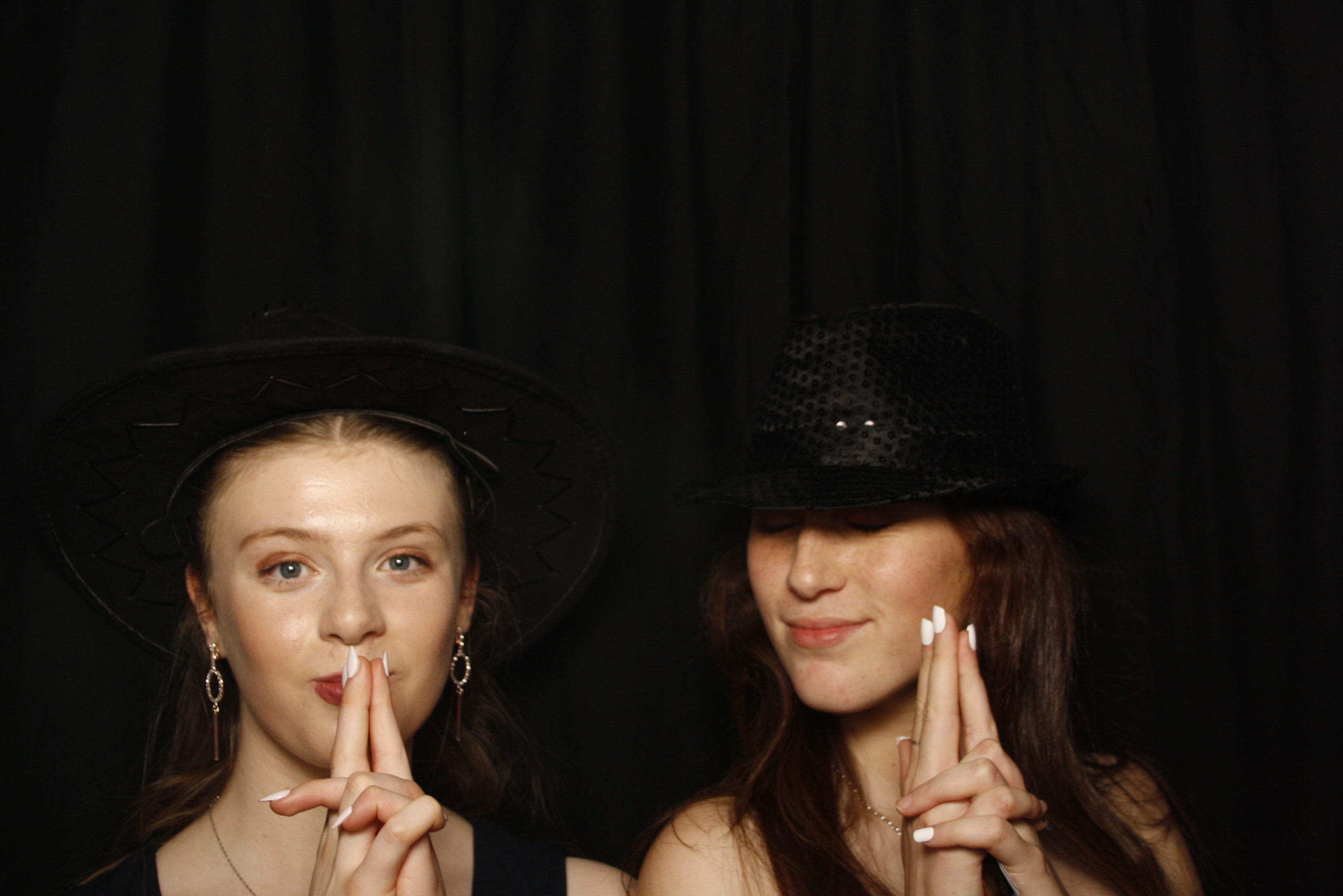 Whitby Collegiate School Ball - 2022 | View more photos from the event at wgtngallery.classicphotobooths.co.nz/u/wgtncpbgallery/Whitby-Collegiate-School-Ball-2022