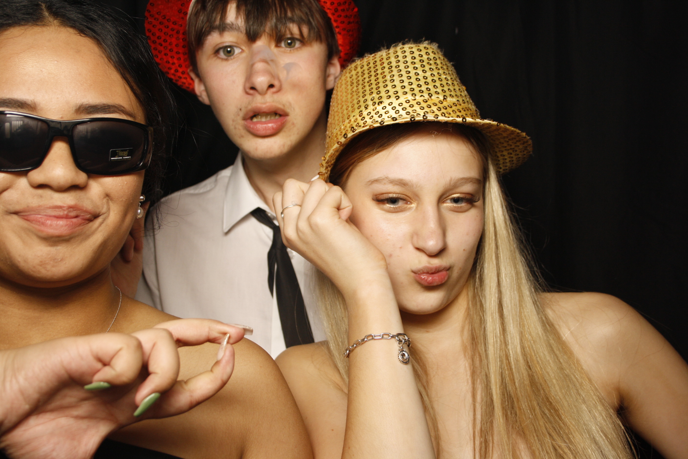 Whitby Collegiate School Ball - 2022 | View more photos from the event at wgtngallery.classicphotobooths.co.nz/u/wgtncpbgallery/Whitby-Collegiate-School-Ball-2022