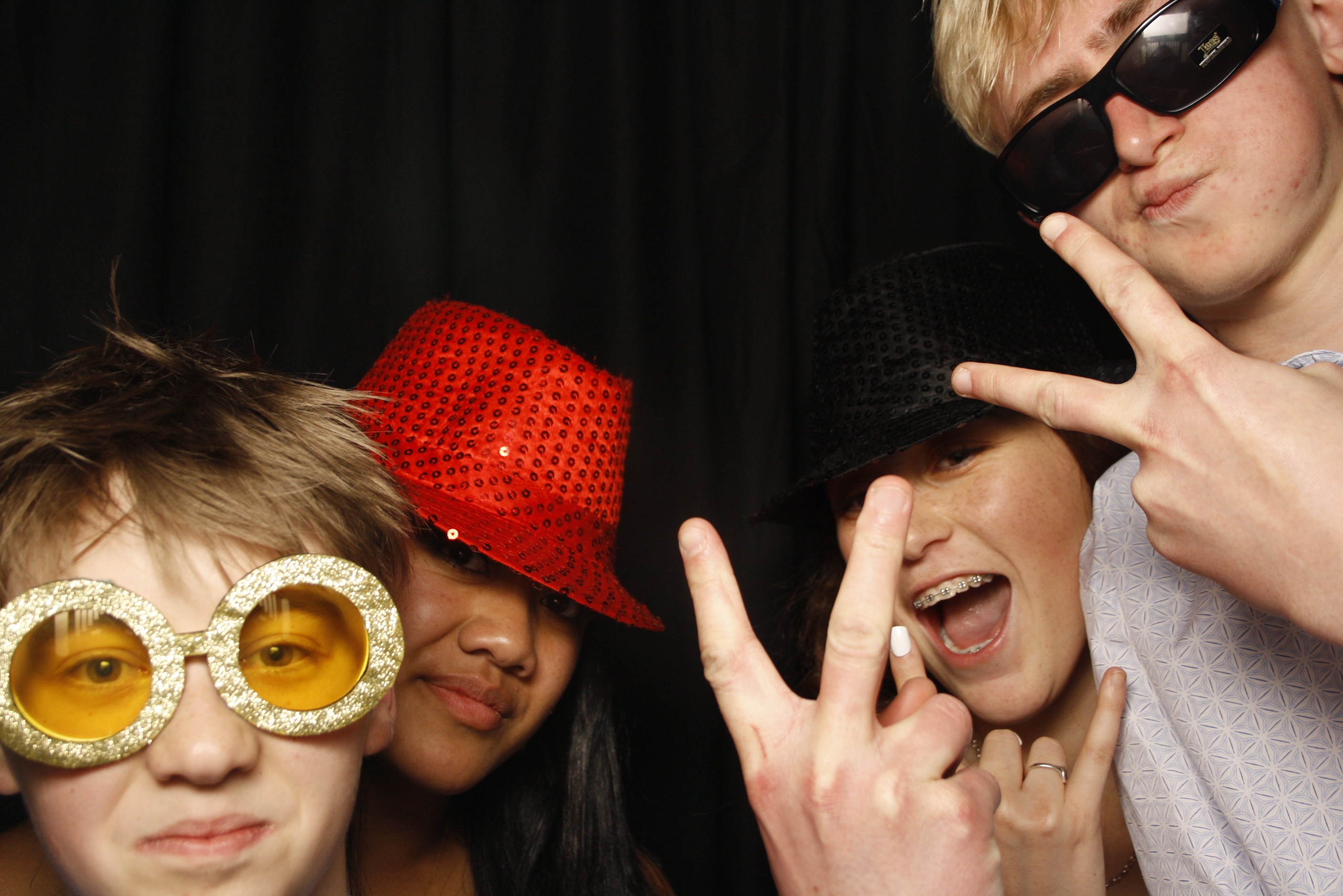 Whitby Collegiate School Ball - 2022 | View more photos from the event at wgtngallery.classicphotobooths.co.nz/u/wgtncpbgallery/Whitby-Collegiate-School-Ball-2022