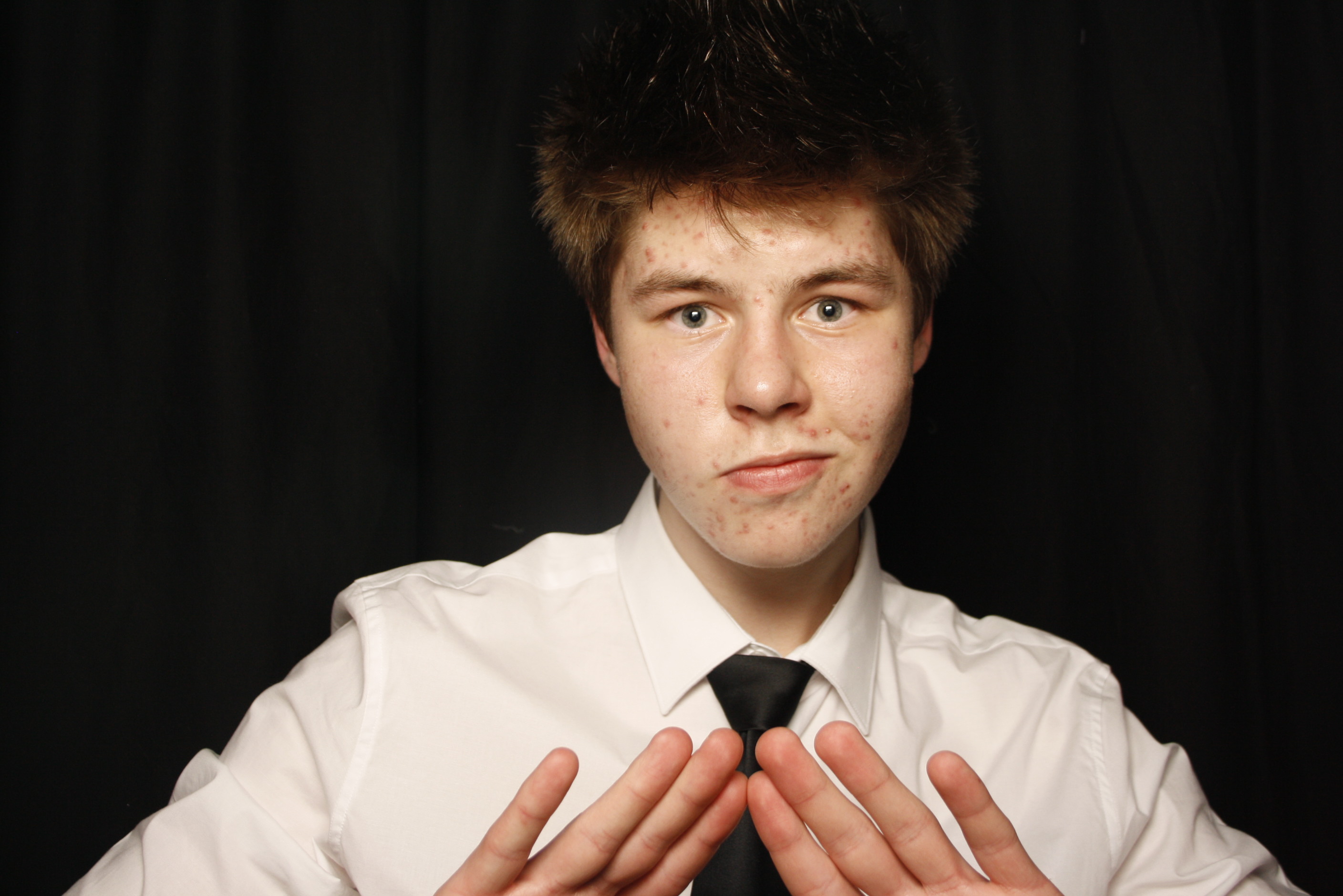 Whitby Collegiate School Ball - 2022 | View more photos from the event at wgtngallery.classicphotobooths.co.nz/u/wgtncpbgallery/Whitby-Collegiate-School-Ball-2022