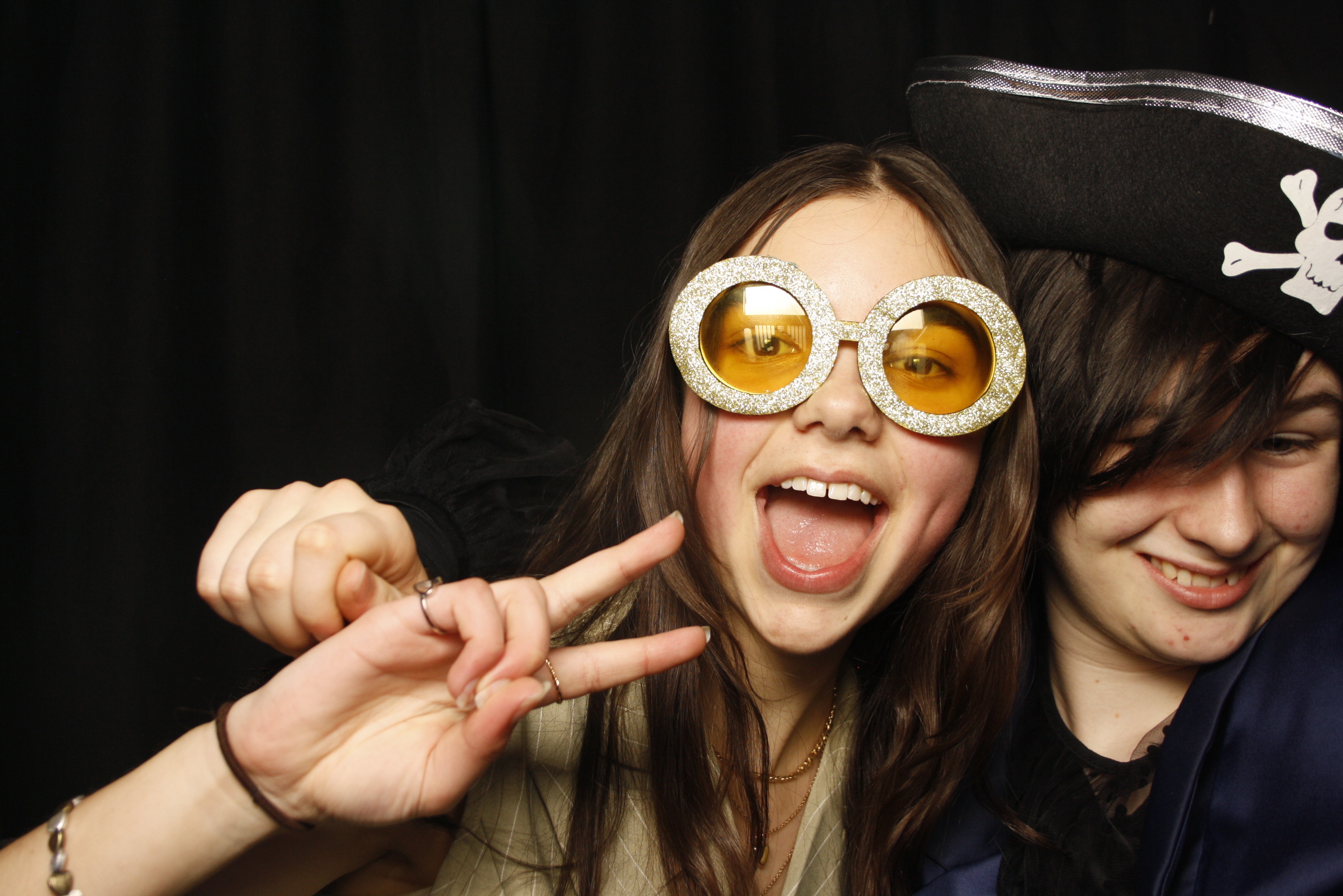 Whitby Collegiate School Ball - 2022 | View more photos from the event at wgtngallery.classicphotobooths.co.nz/u/wgtncpbgallery/Whitby-Collegiate-School-Ball-2022