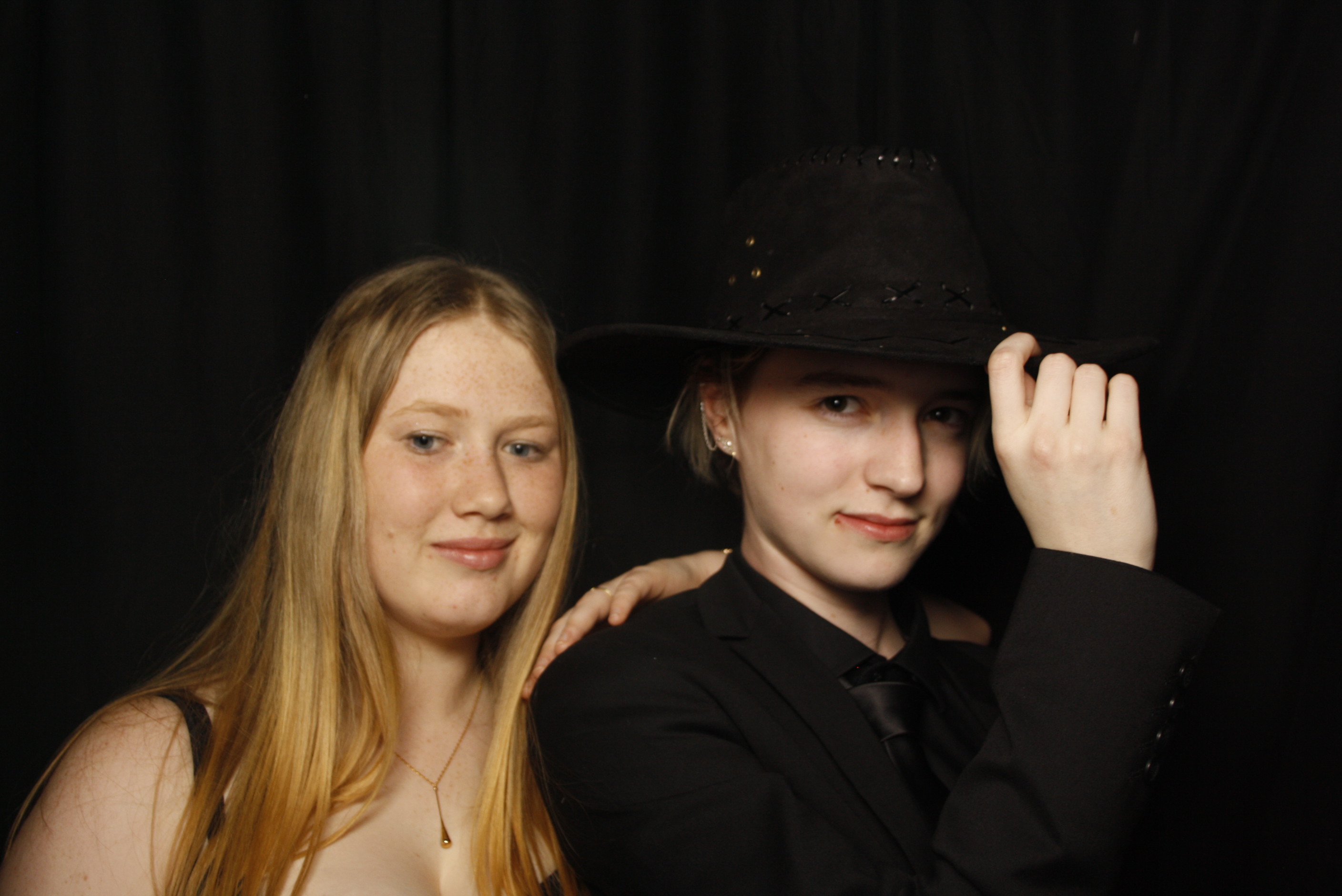 Whitby Collegiate School Ball - 2022 | View more photos from the event at wgtngallery.classicphotobooths.co.nz/u/wgtncpbgallery/Whitby-Collegiate-School-Ball-2022