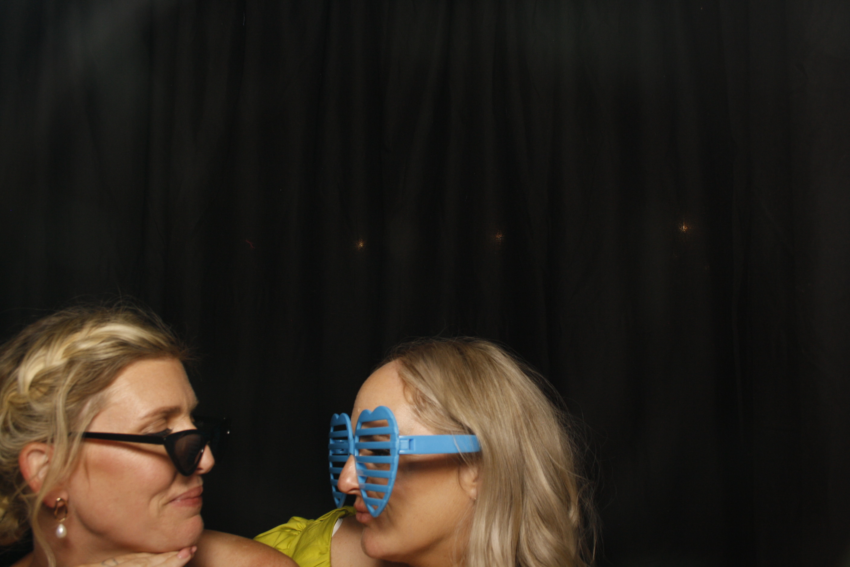 Amanda & Jonny's Wedding | View more photos from the event at wgtngallery.classicphotobooths.co.nz/u/wgtncpbgallery/Amanda-Jonnys-Wedding