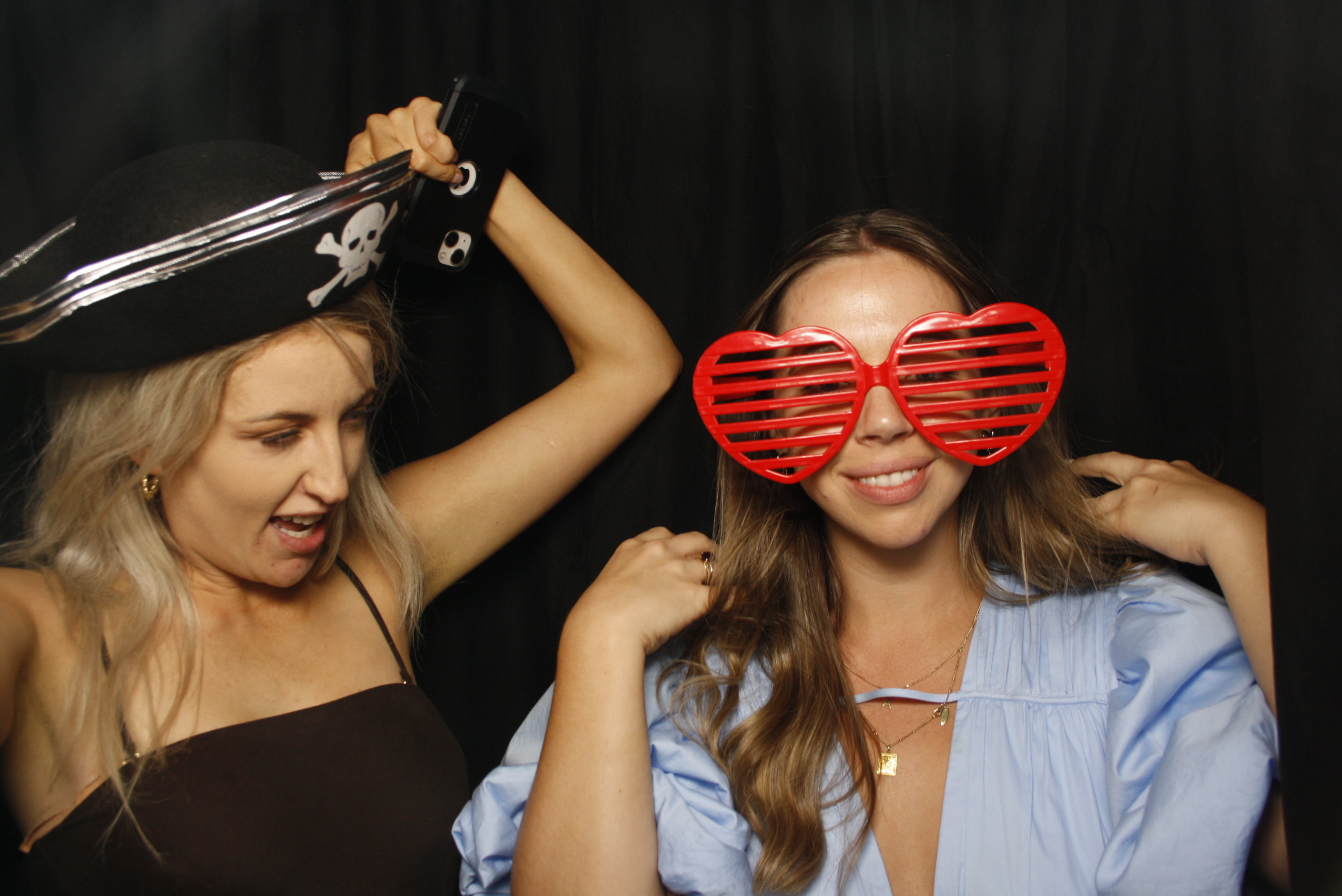 Amanda & Jonny's Wedding | View more photos from the event at wgtngallery.classicphotobooths.co.nz/u/wgtncpbgallery/Amanda-Jonnys-Wedding