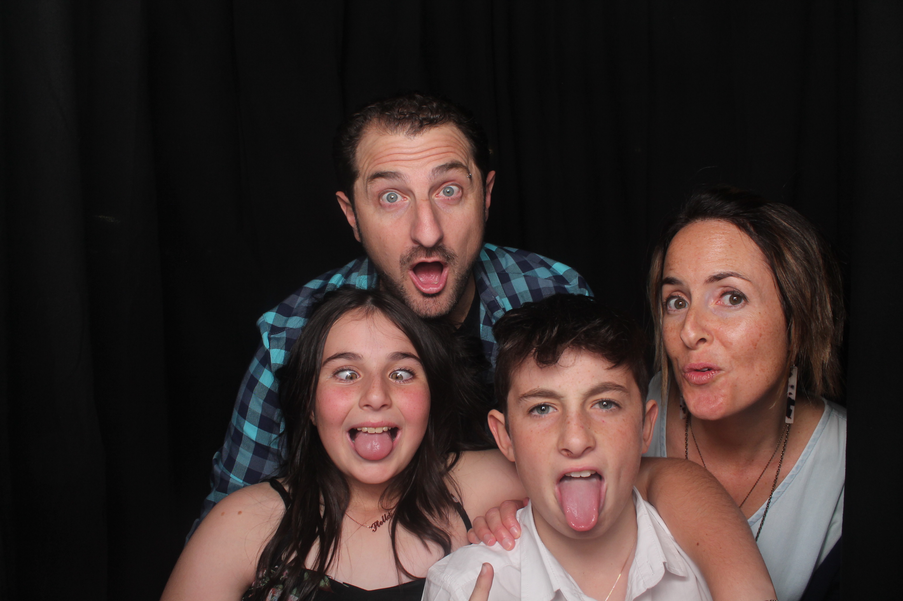 Bar/Bat Mitzvah -Kids Party (Part 2) | View more photos from the event at wgtngallery.classicphotobooths.co.nz/u/wgtncpbgallery/BarBat-Mitzvah-Kids-Party-Part-2