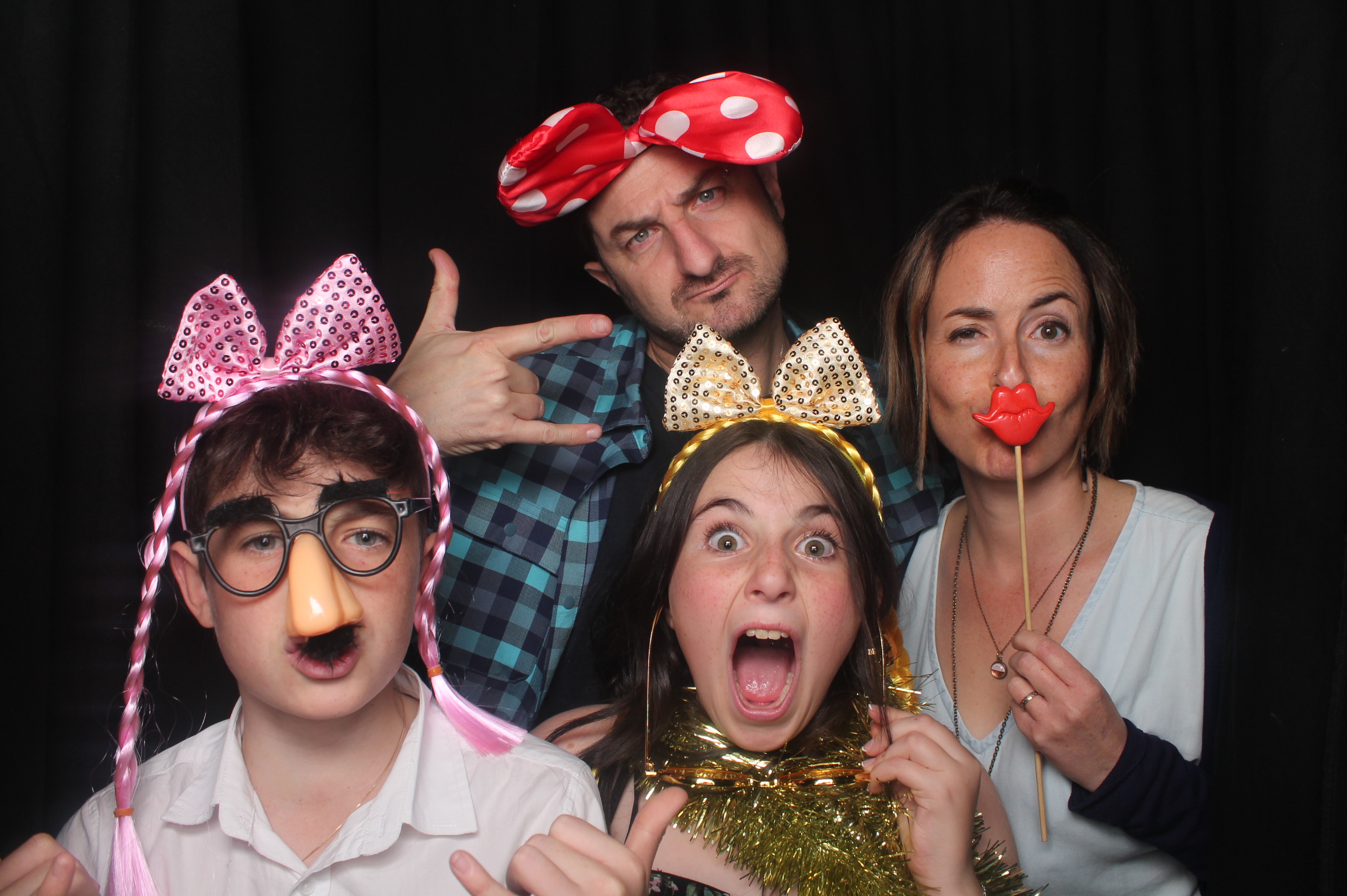 Bar/Bat Mitzvah -Kids Party (Part 2) | View more photos from the event at wgtngallery.classicphotobooths.co.nz/u/wgtncpbgallery/BarBat-Mitzvah-Kids-Party-Part-2