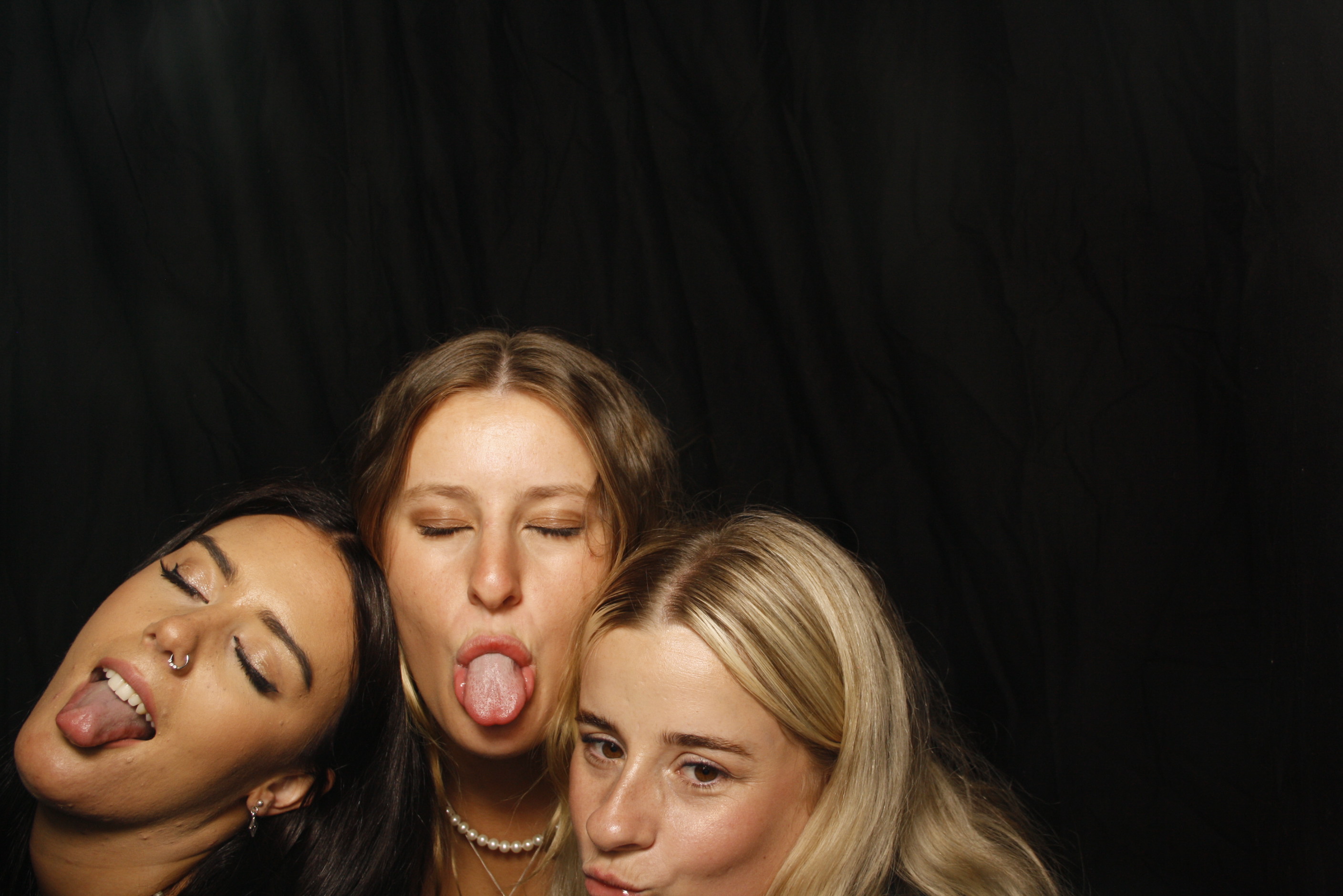 Catherine & Macca's 21st! | View more photos from the event at wgtngallery.classicphotobooths.co.nz/u/wgtncpbgallery/Catherine-Maccas-21st