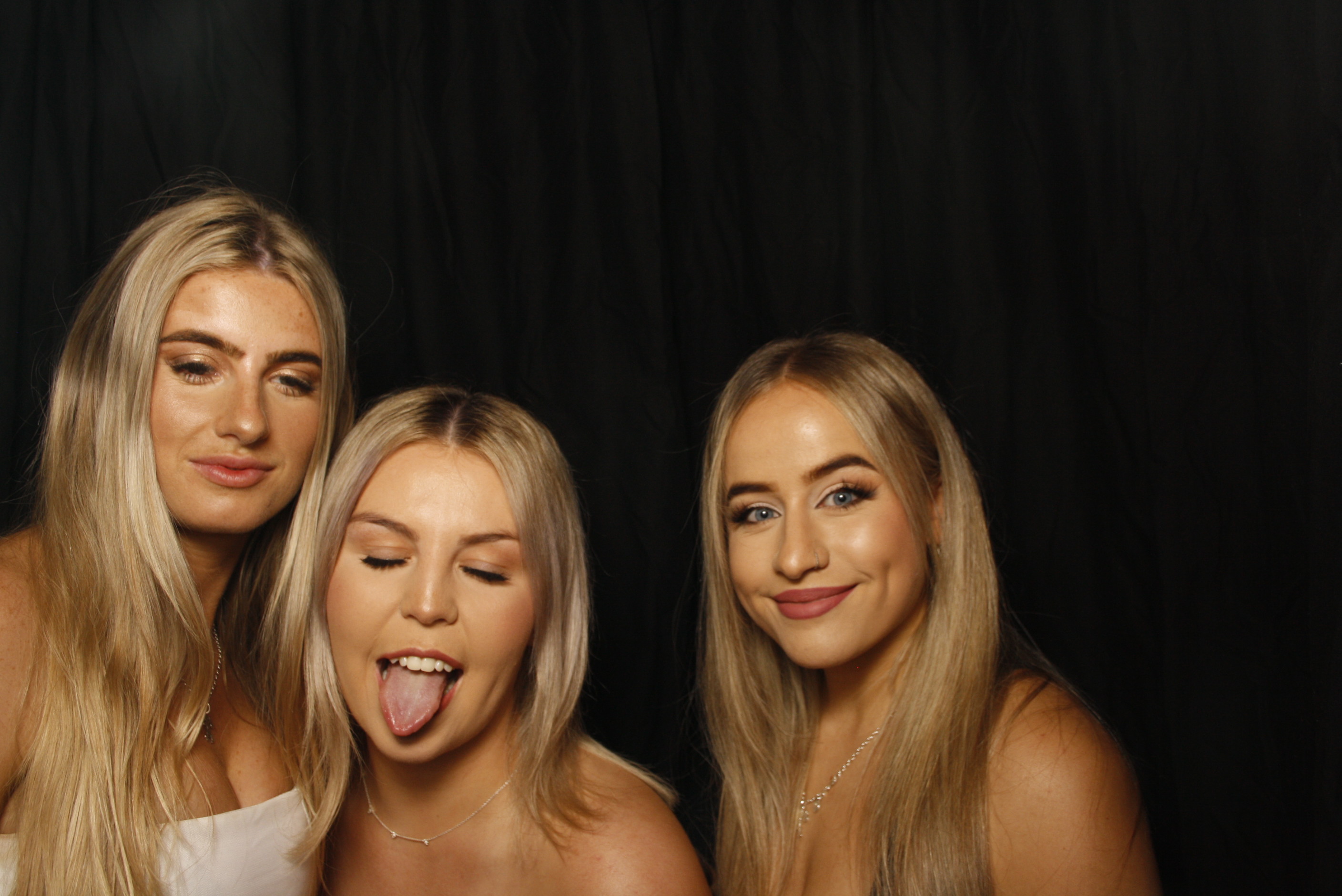 Catherine & Macca's 21st! | View more photos from the event at wgtngallery.classicphotobooths.co.nz/u/wgtncpbgallery/Catherine-Maccas-21st