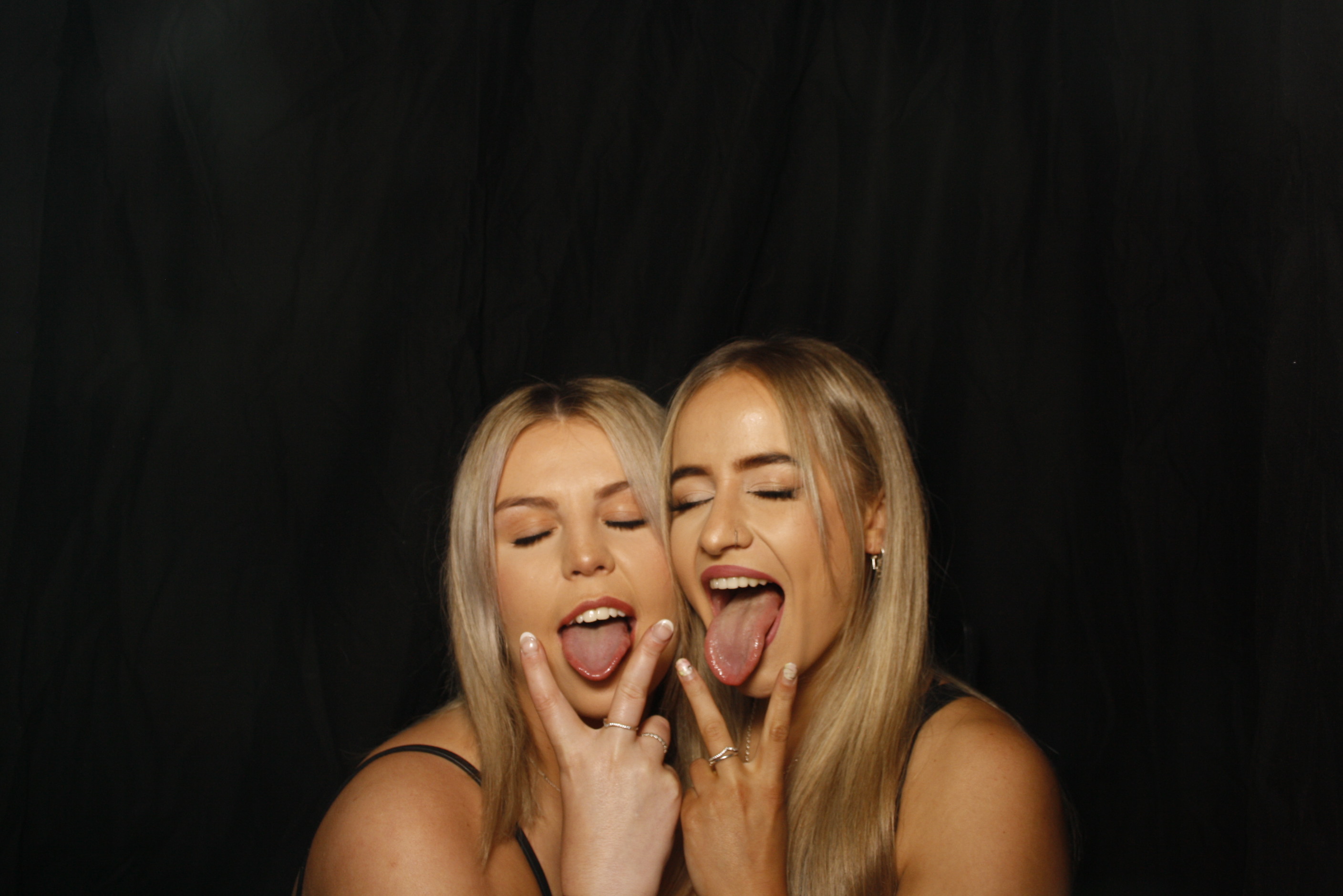 Catherine & Macca's 21st! | View more photos from the event at wgtngallery.classicphotobooths.co.nz/u/wgtncpbgallery/Catherine-Maccas-21st