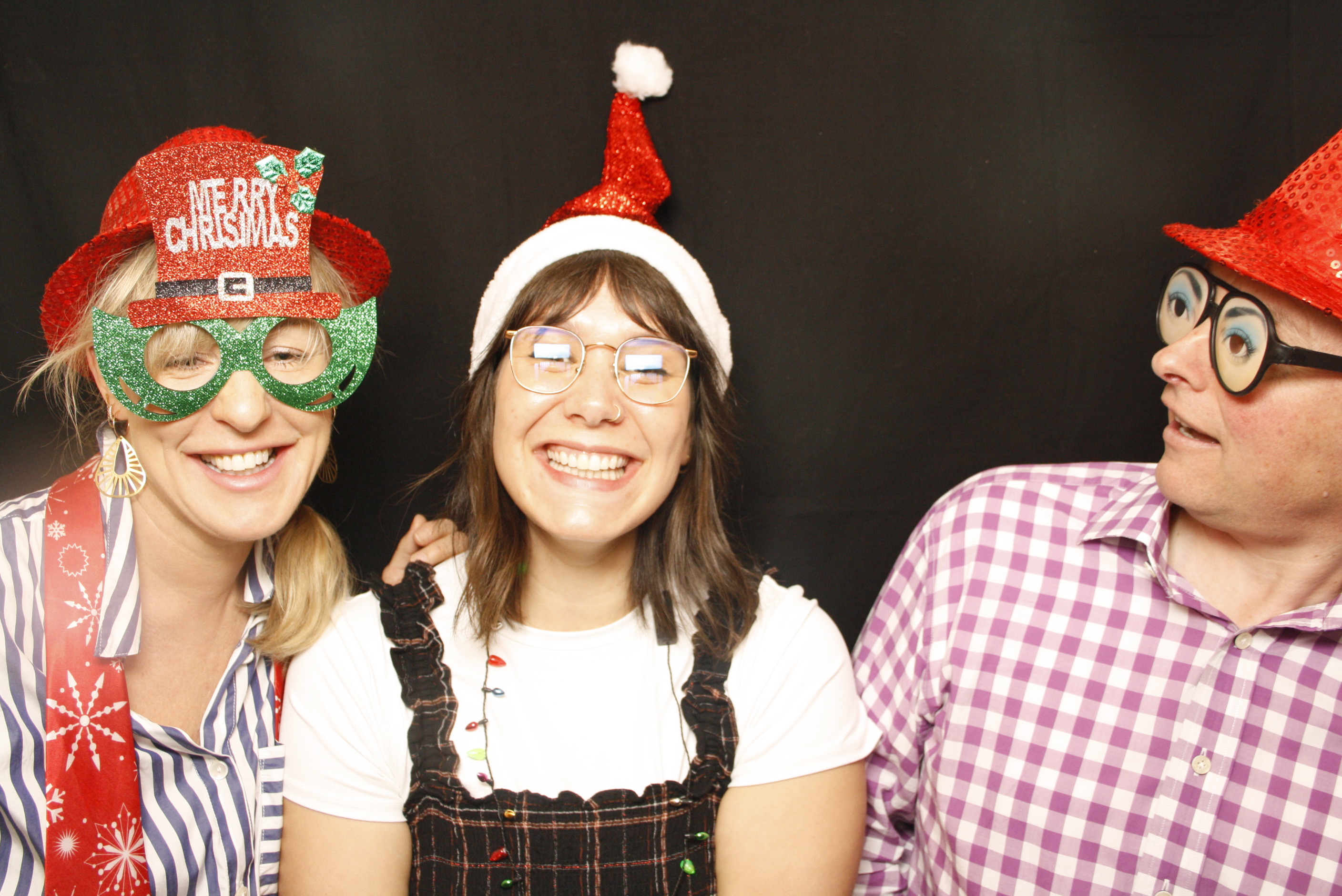 HQ NZDF Christmas Party 2022 | View more photos from the event at wgtngallery.classicphotobooths.co.nz/u/wgtncpbgallery/HQ-NZDF-Christmas-Party-2022