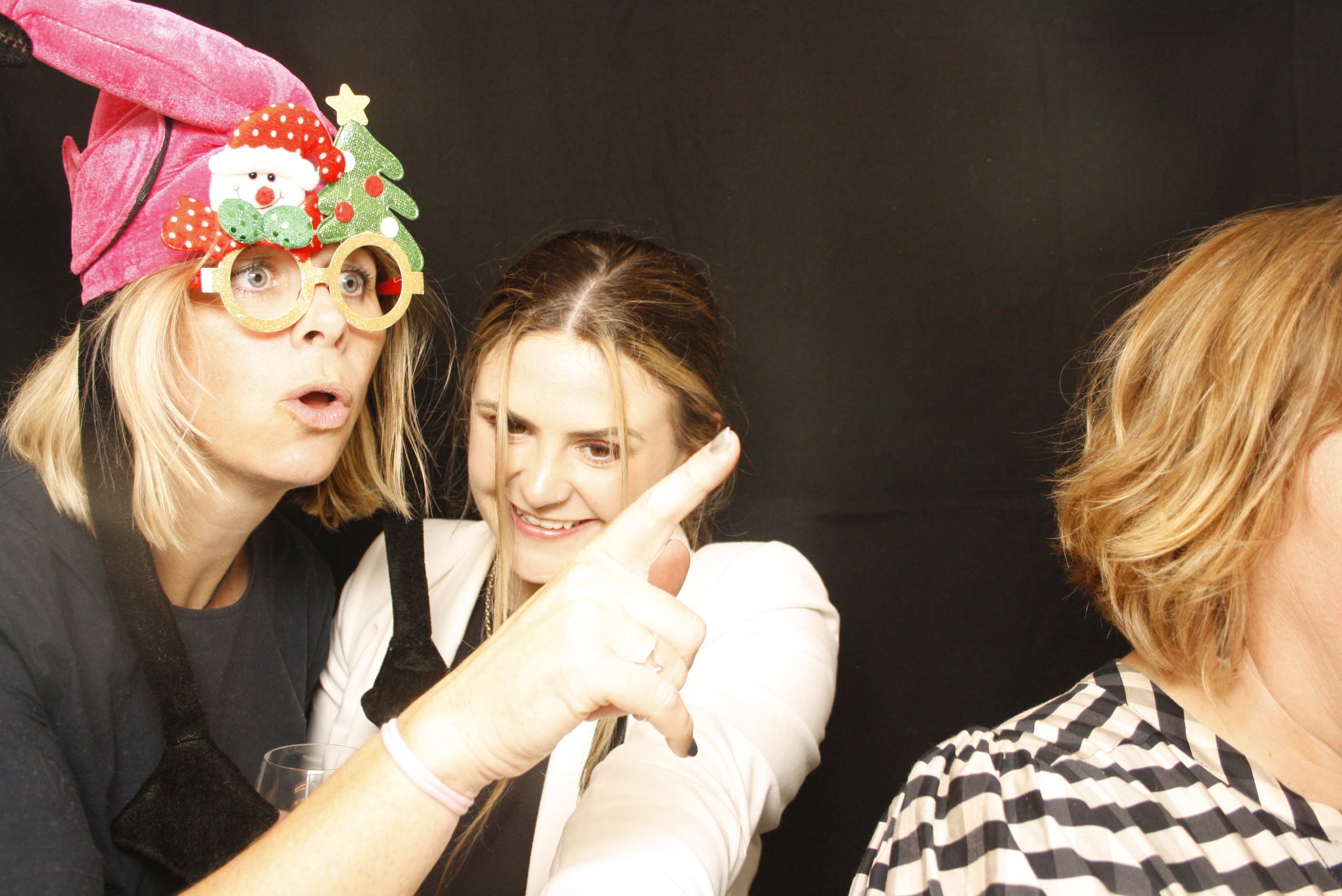 HQ NZDF Christmas Party 2022 | View more photos from the event at wgtngallery.classicphotobooths.co.nz/u/wgtncpbgallery/HQ-NZDF-Christmas-Party-2022
