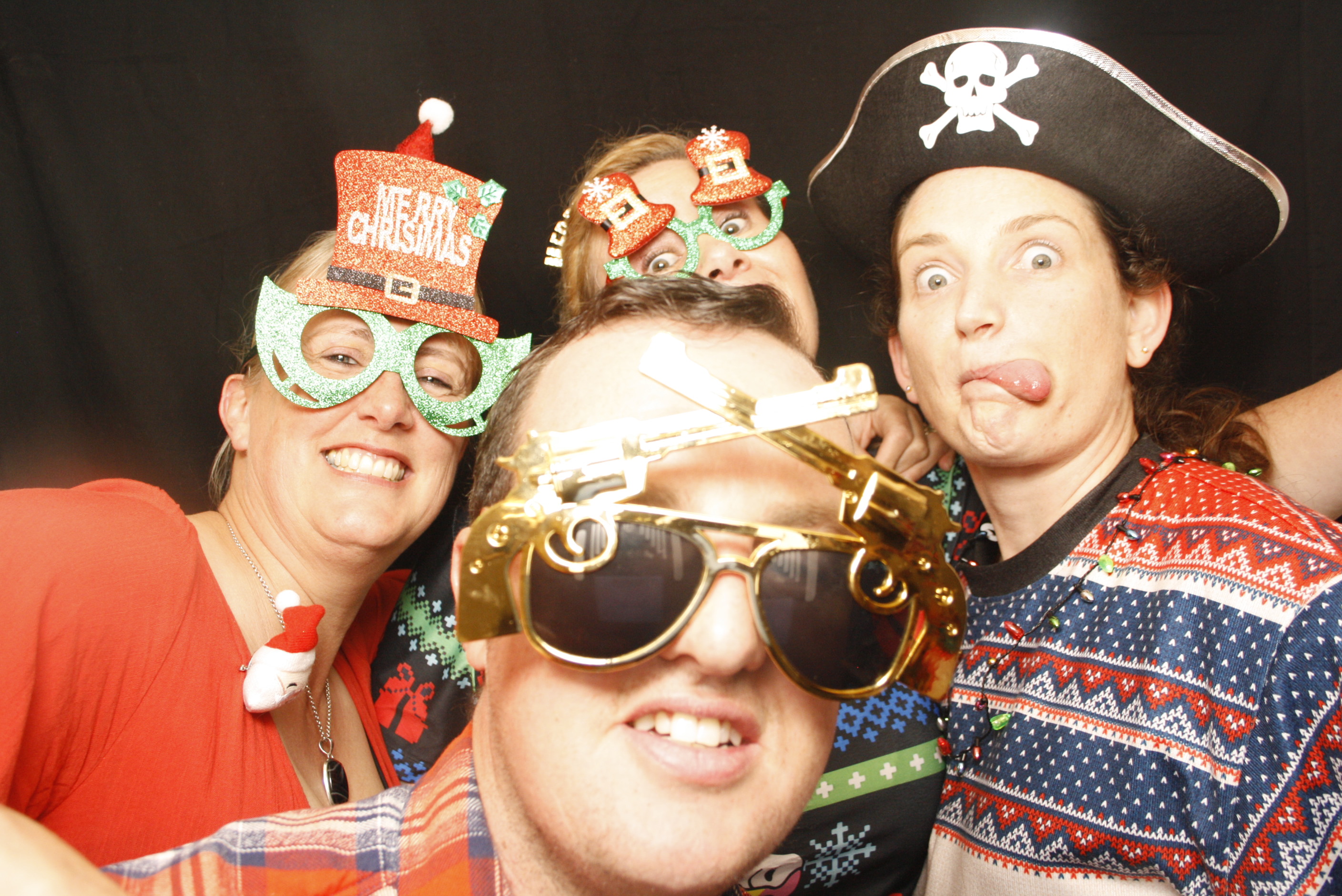 HQ NZDF Christmas Party 2022 | View more photos from the event at wgtngallery.classicphotobooths.co.nz/u/wgtncpbgallery/HQ-NZDF-Christmas-Party-2022