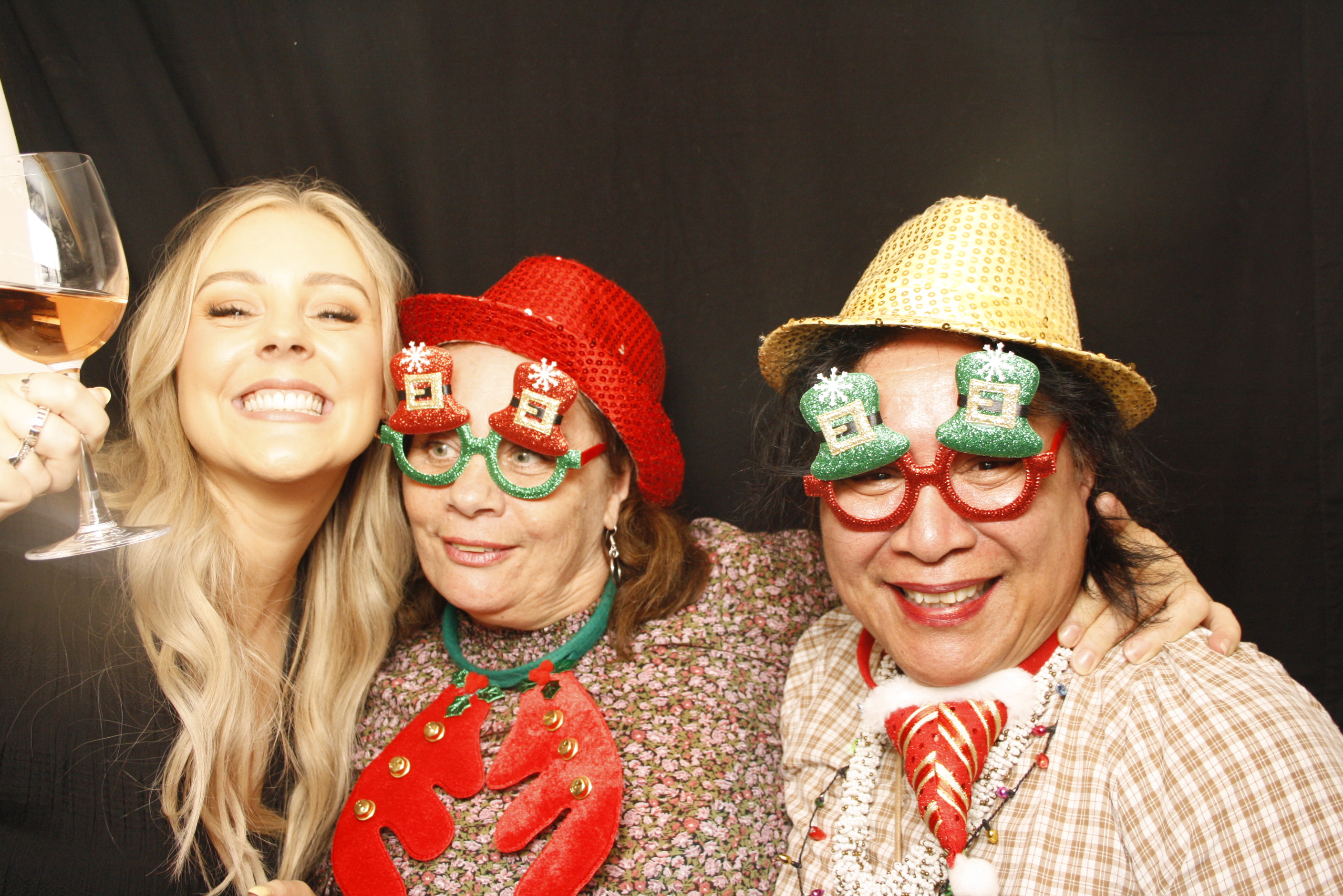 HQ NZDF Christmas Party 2022 | View more photos from the event at wgtngallery.classicphotobooths.co.nz/u/wgtncpbgallery/HQ-NZDF-Christmas-Party-2022