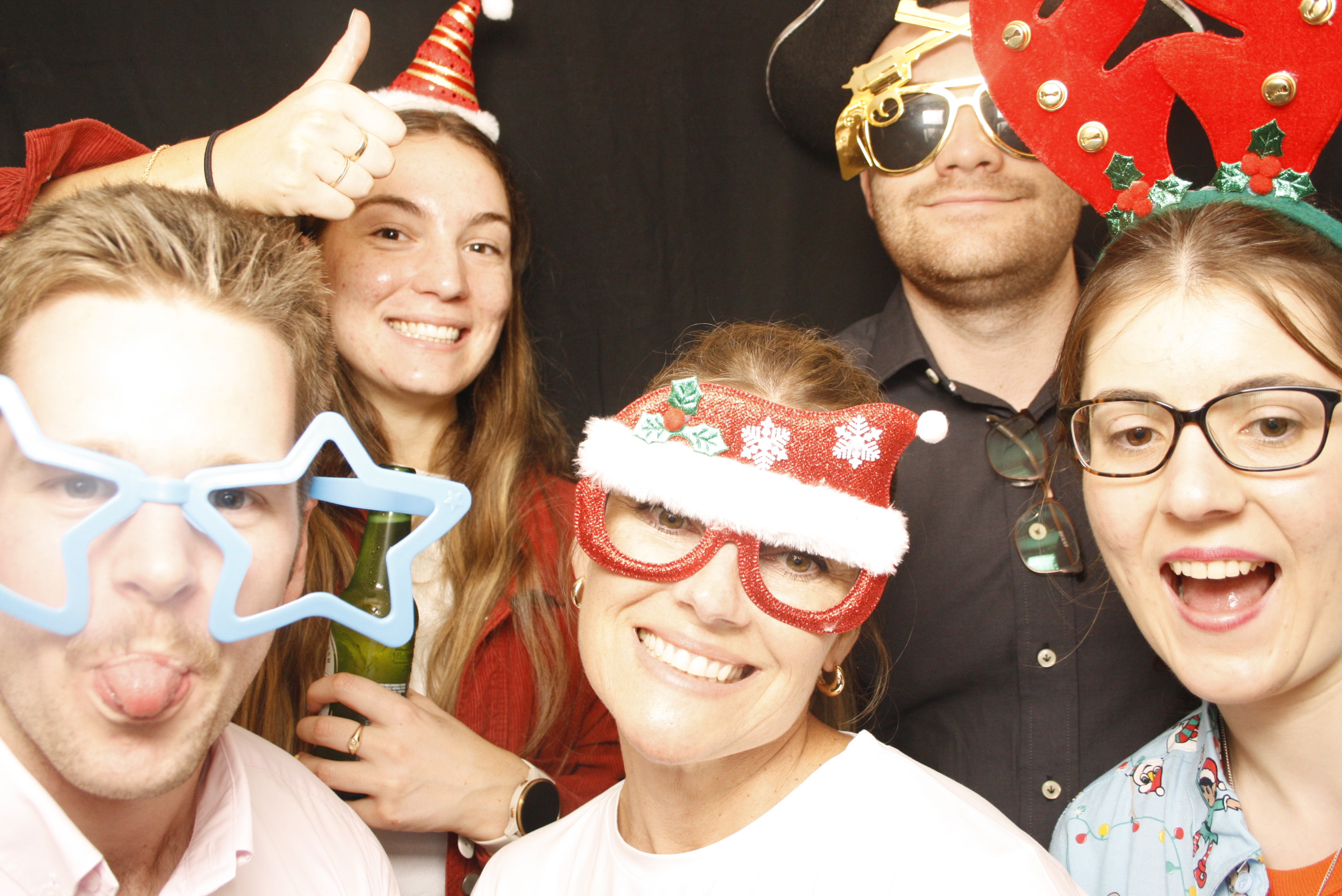 HQ NZDF Christmas Party 2022 | View more photos from the event at wgtngallery.classicphotobooths.co.nz/u/wgtncpbgallery/HQ-NZDF-Christmas-Party-2022