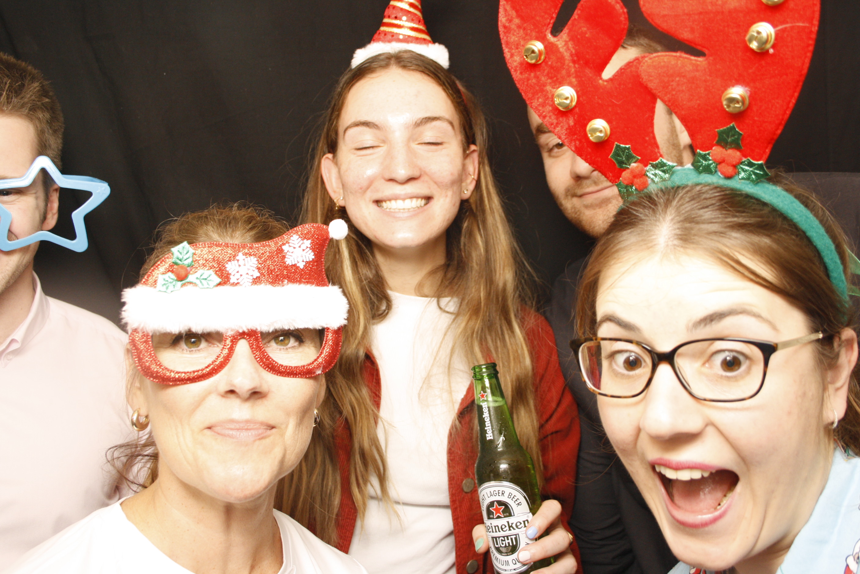 HQ NZDF Christmas Party 2022 | View more photos from the event at wgtngallery.classicphotobooths.co.nz/u/wgtncpbgallery/HQ-NZDF-Christmas-Party-2022