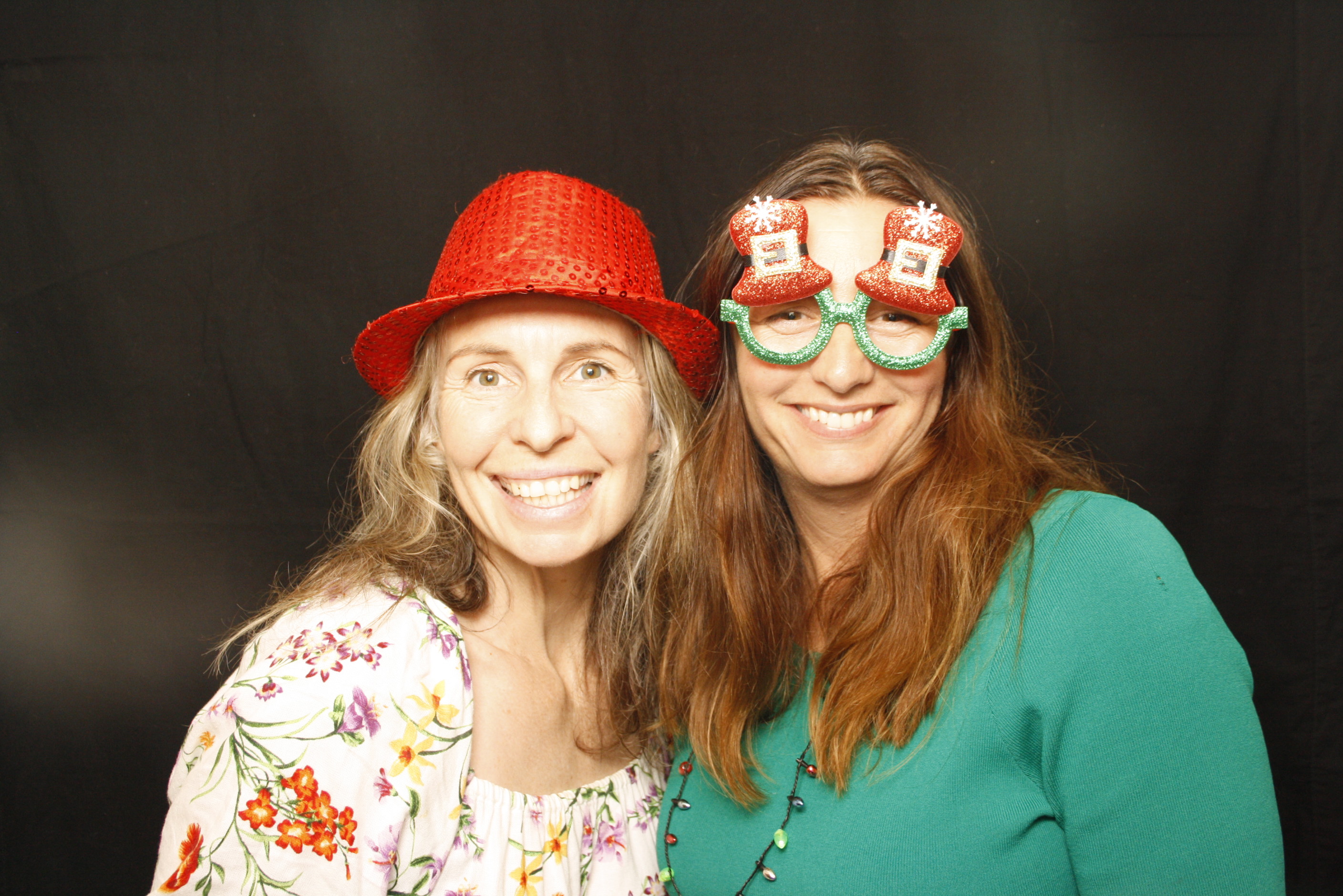 HQ NZDF Christmas Party 2022 | View more photos from the event at wgtngallery.classicphotobooths.co.nz/u/wgtncpbgallery/HQ-NZDF-Christmas-Party-2022