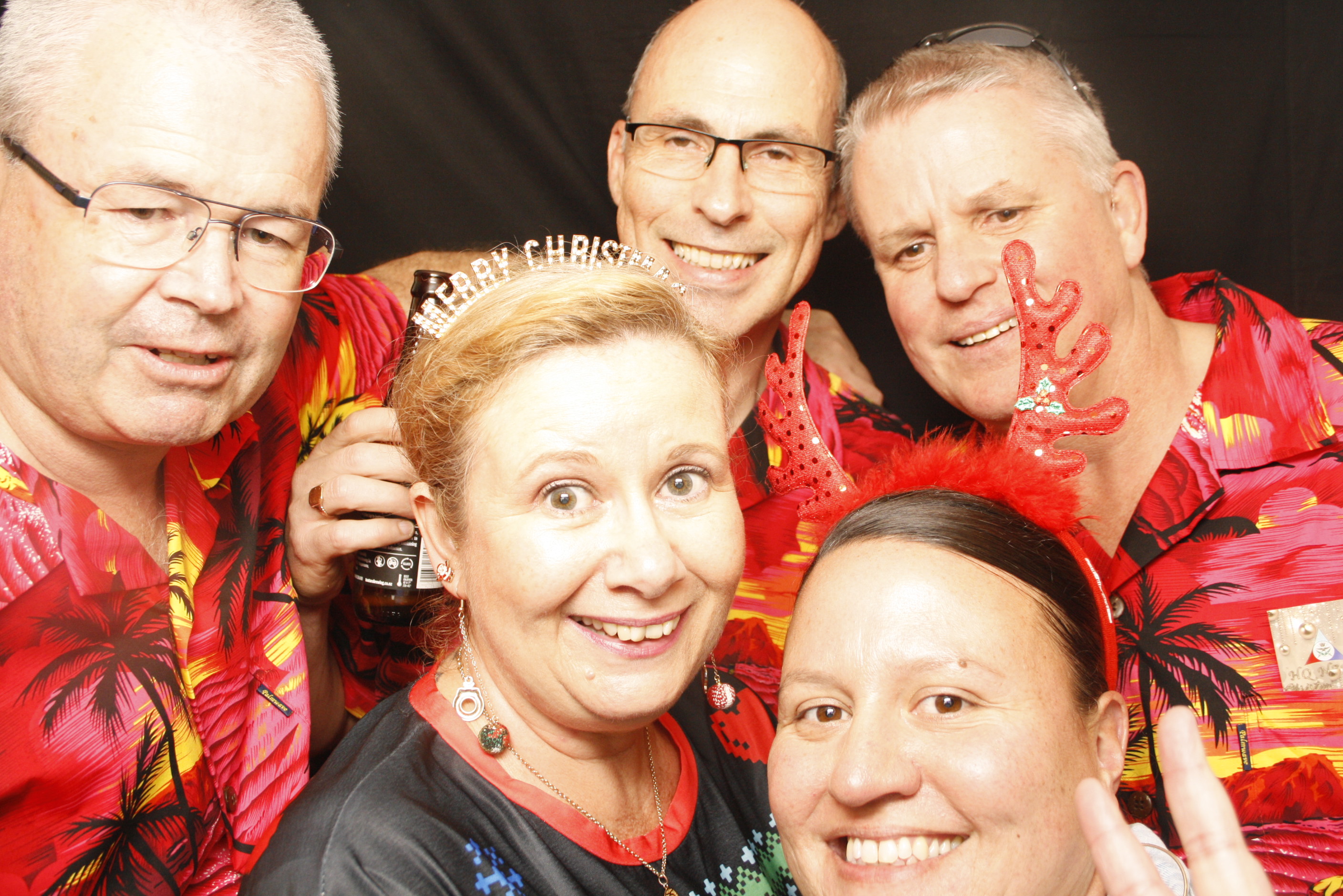 HQ NZDF Christmas Party 2022 | View more photos from the event at wgtngallery.classicphotobooths.co.nz/u/wgtncpbgallery/HQ-NZDF-Christmas-Party-2022